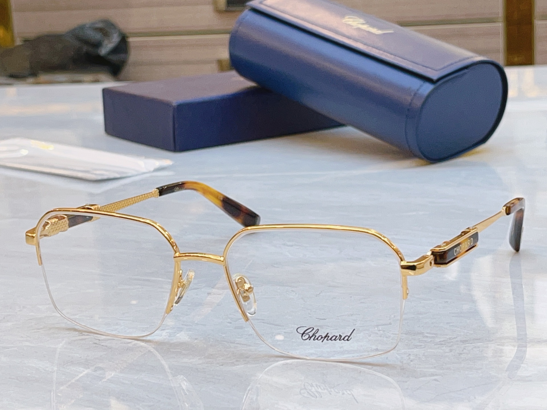 ，【ChoPar*】肖*邦新款太阳镜，MODEL：VCHL51，SIZE：57口18-145