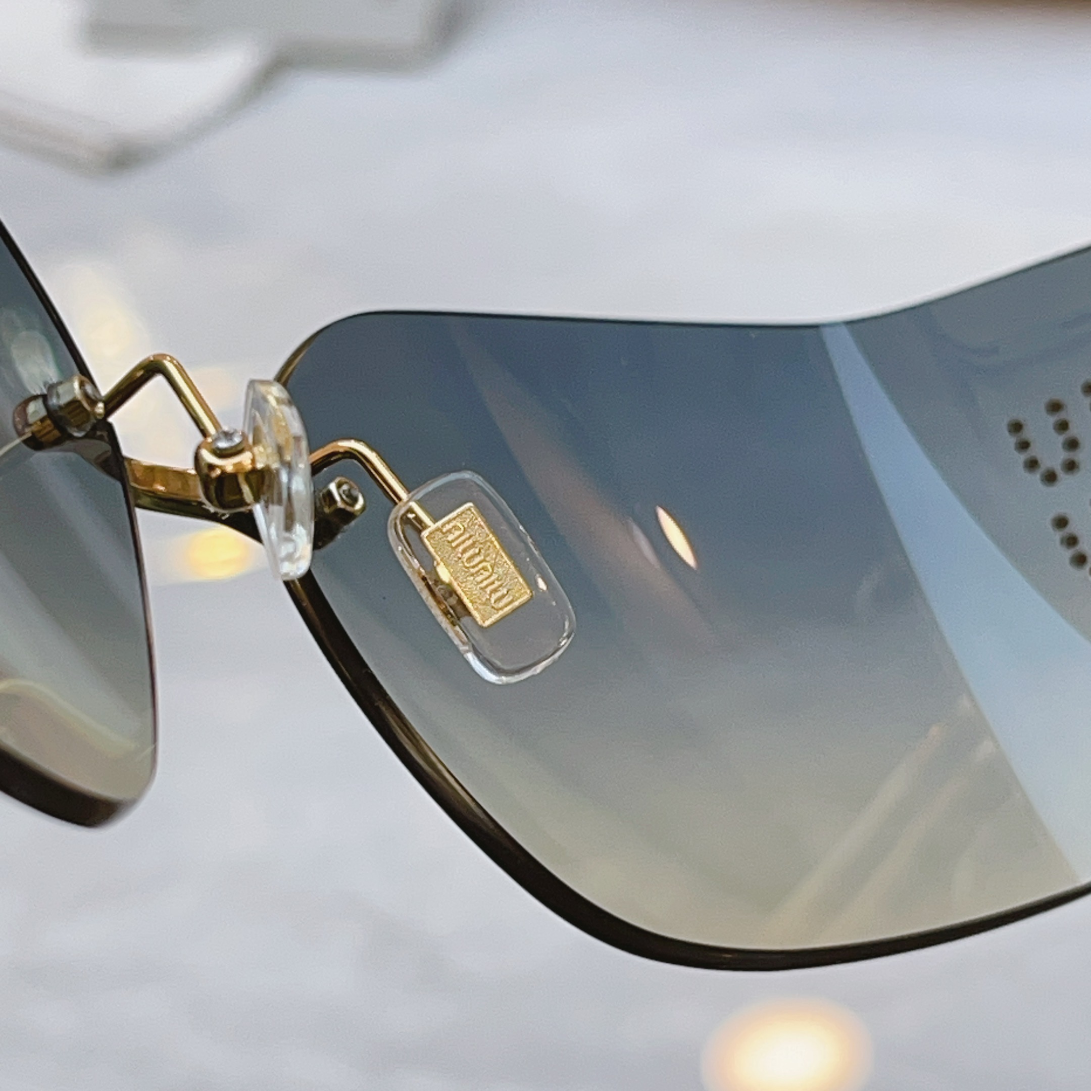 ，【MIUMI*】缪*缪新款太阳镜，Mod:MU 54SS，SIZE:62口16-125