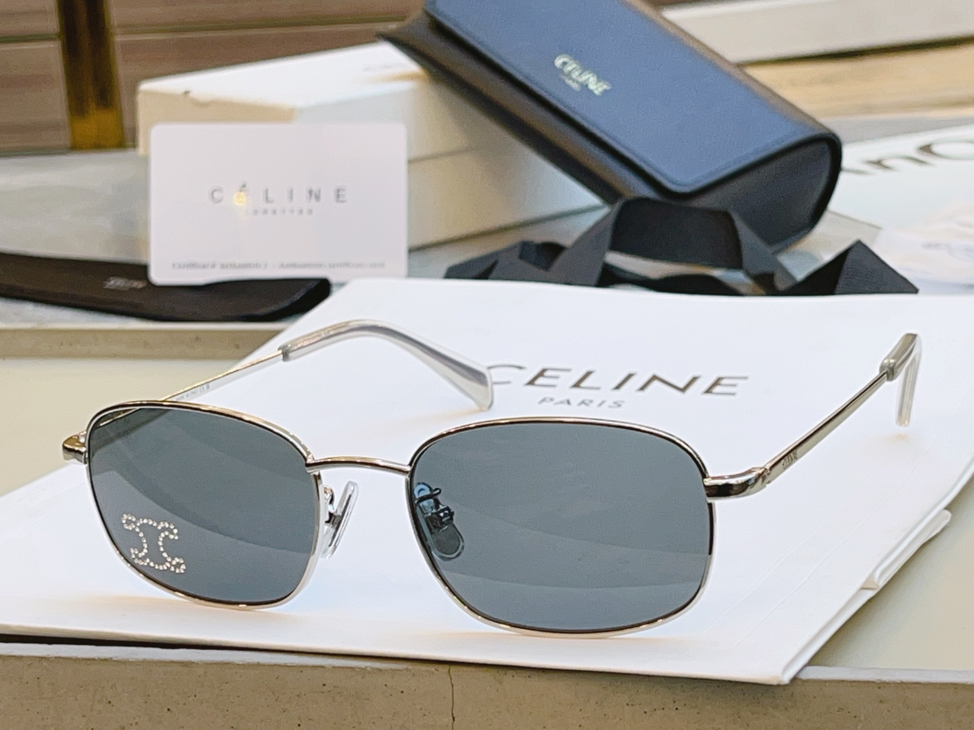 ，【CELIN*】赛*琳新款太阳镜， MODEL:CL40285U ，高版本✨，SIZE: 54口19-