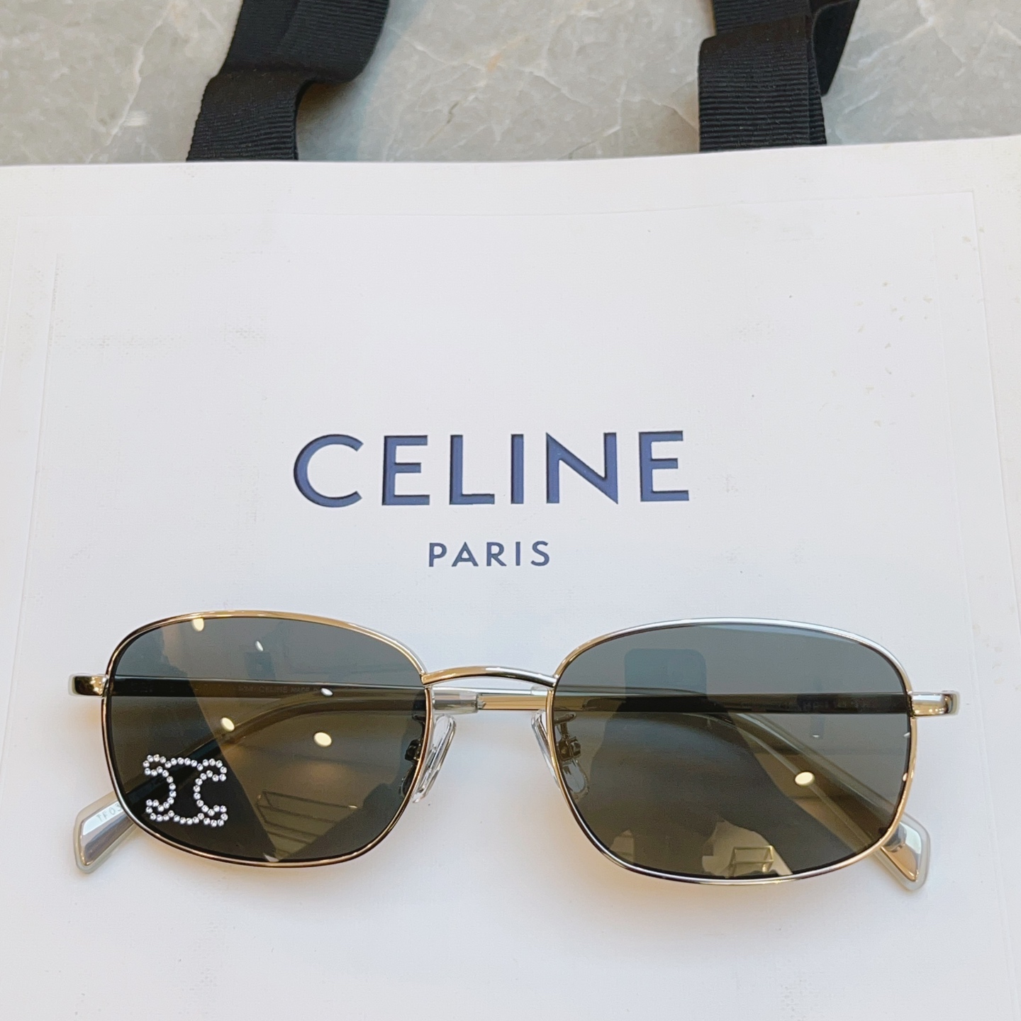 ，【CELIN*】赛*琳新款太阳镜， MODEL:CL40285U ，高版本✨，SIZE: 54口19-