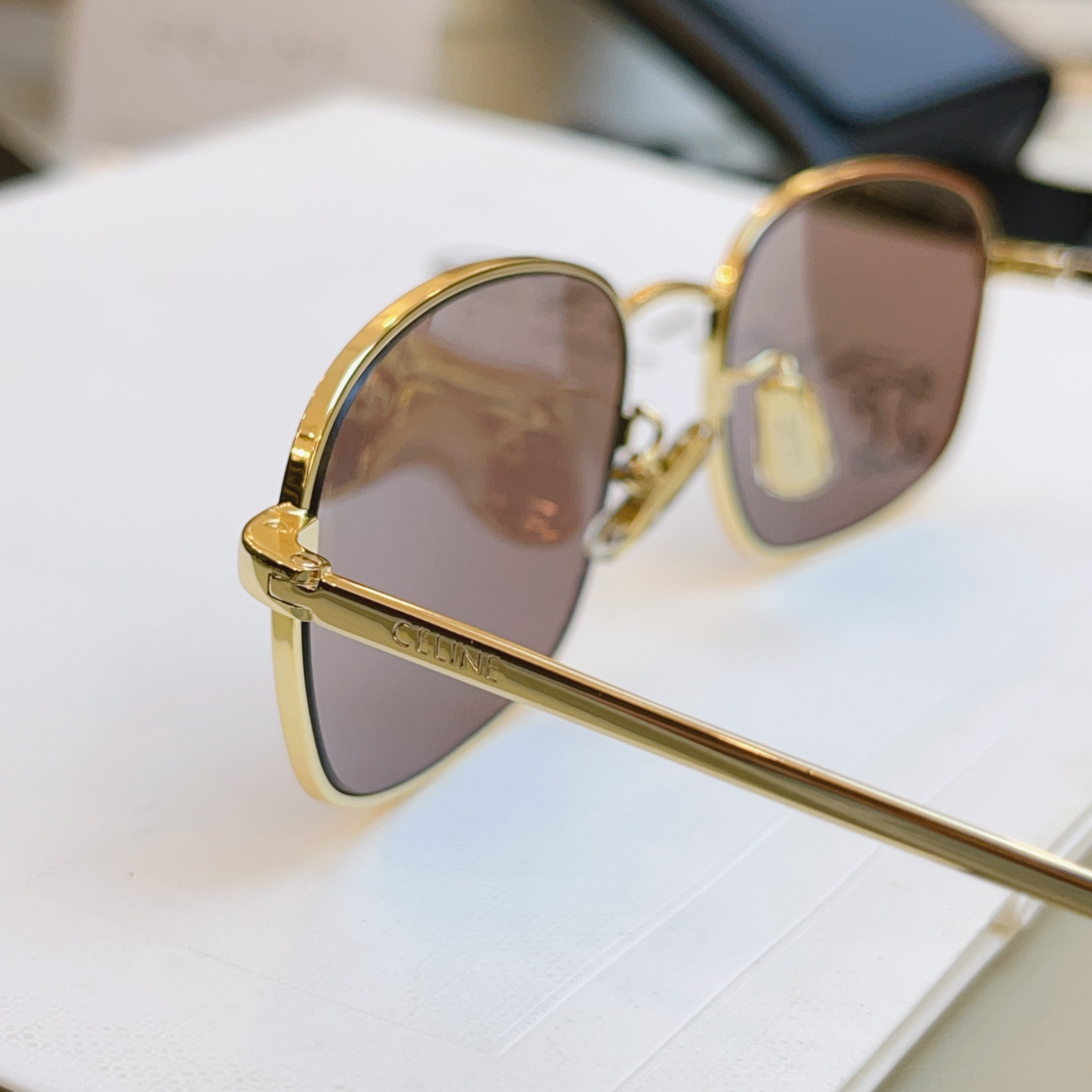 ，【CELIN*】赛*琳新款太阳镜， MODEL:CL40285U ，高版本✨，SIZE: 54口19-