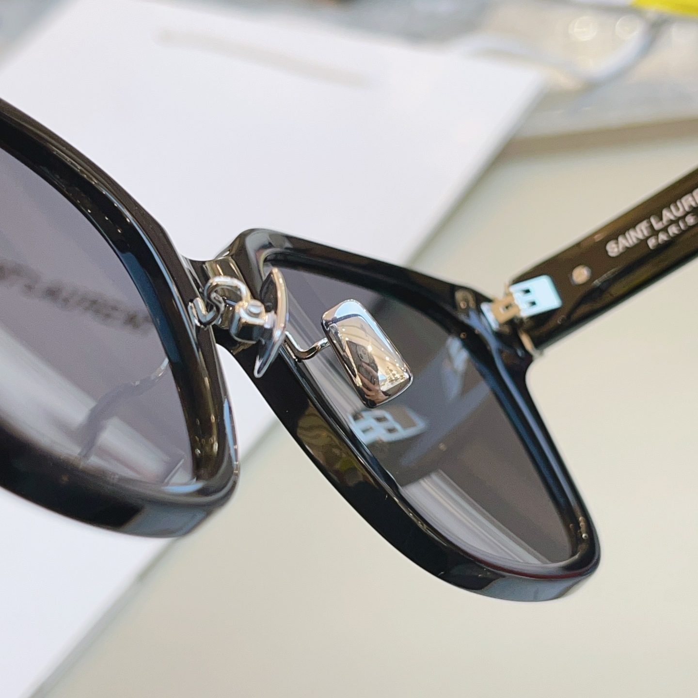 ，【SAINT LAUREN*】圣罗*兰新款太阳镜 高版本。MODEL：SL M105/F，SIZE：5