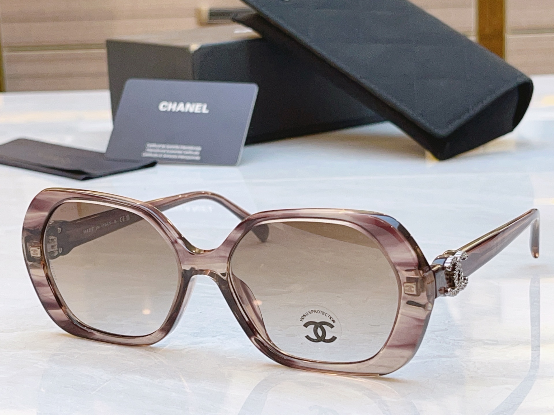 ，【CHANE*】香奈儿新款太阳镜🕶️，MODEL：CH3496，SIZE：55口18-145