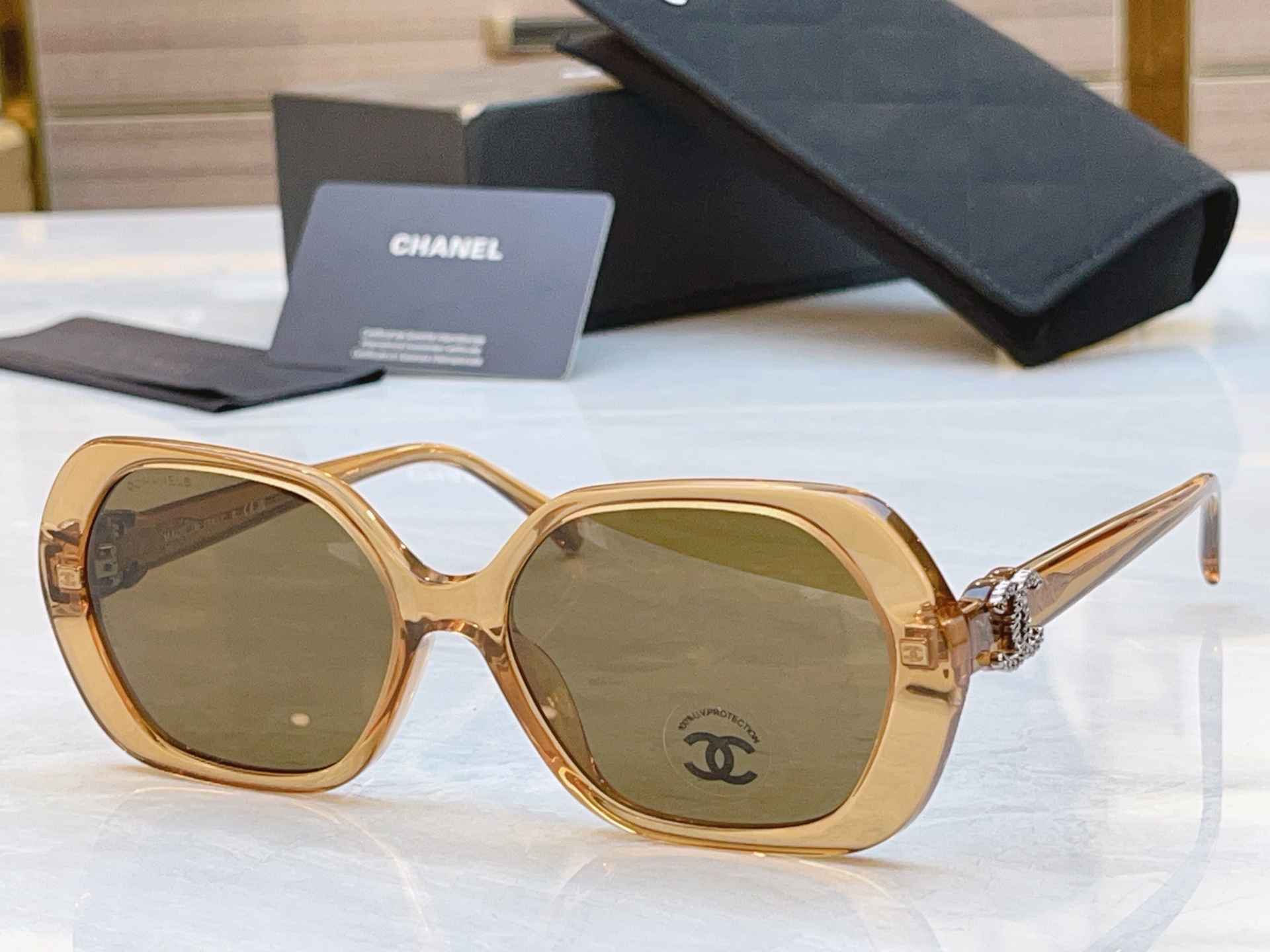 ，【CHANE*】香奈儿新款太阳镜🕶️，MODEL：CH3496，SIZE：55口18-145