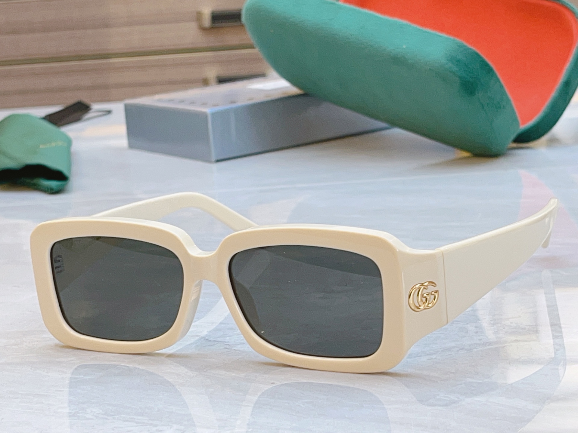 ，【GUCC*】古*驰新款眼镜架，MODEL：GG1403S，SIZE：53口15-140