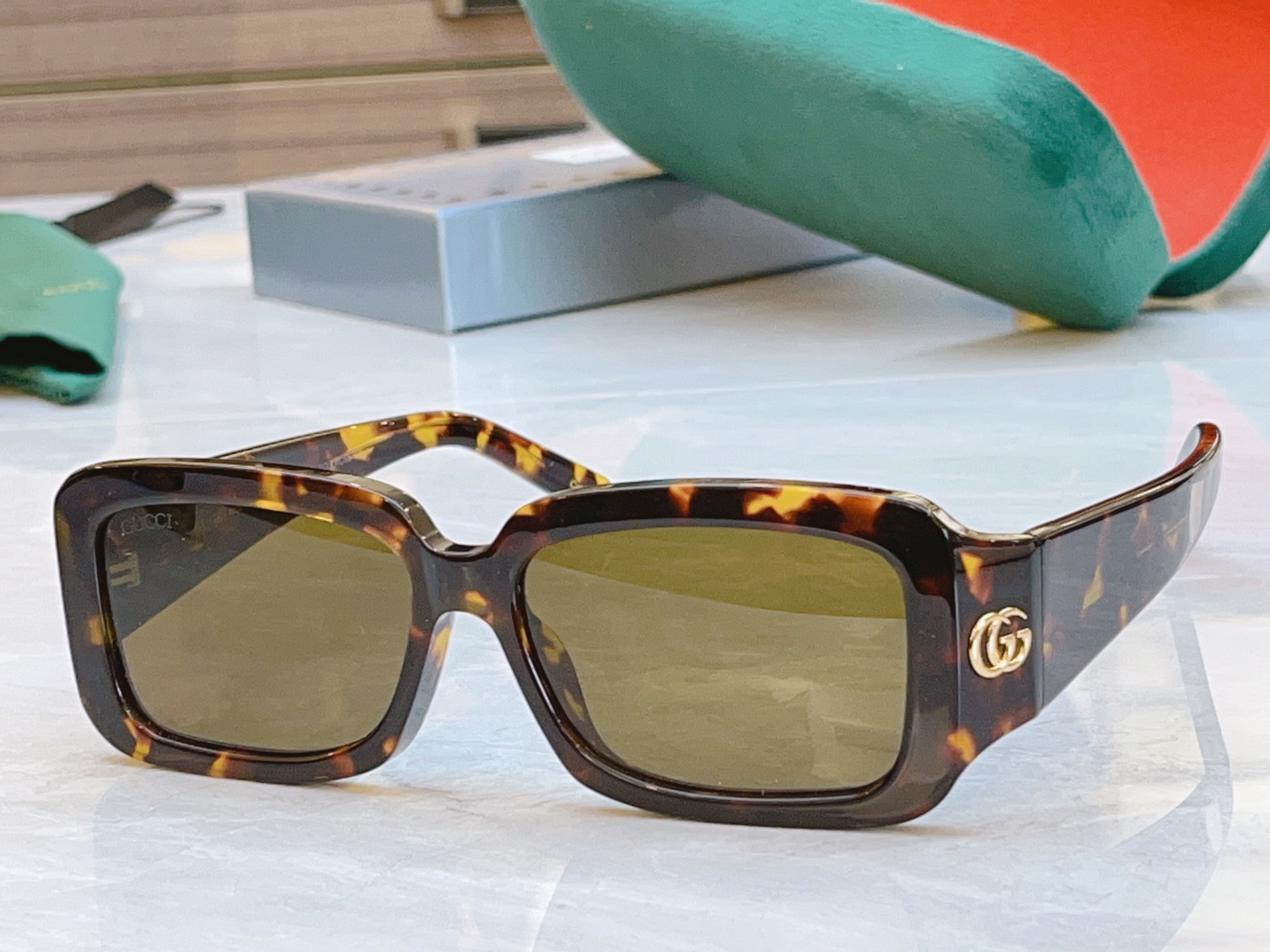 ，【GUCC*】古*驰新款眼镜架，MODEL：GG1403S，SIZE：53口15-140