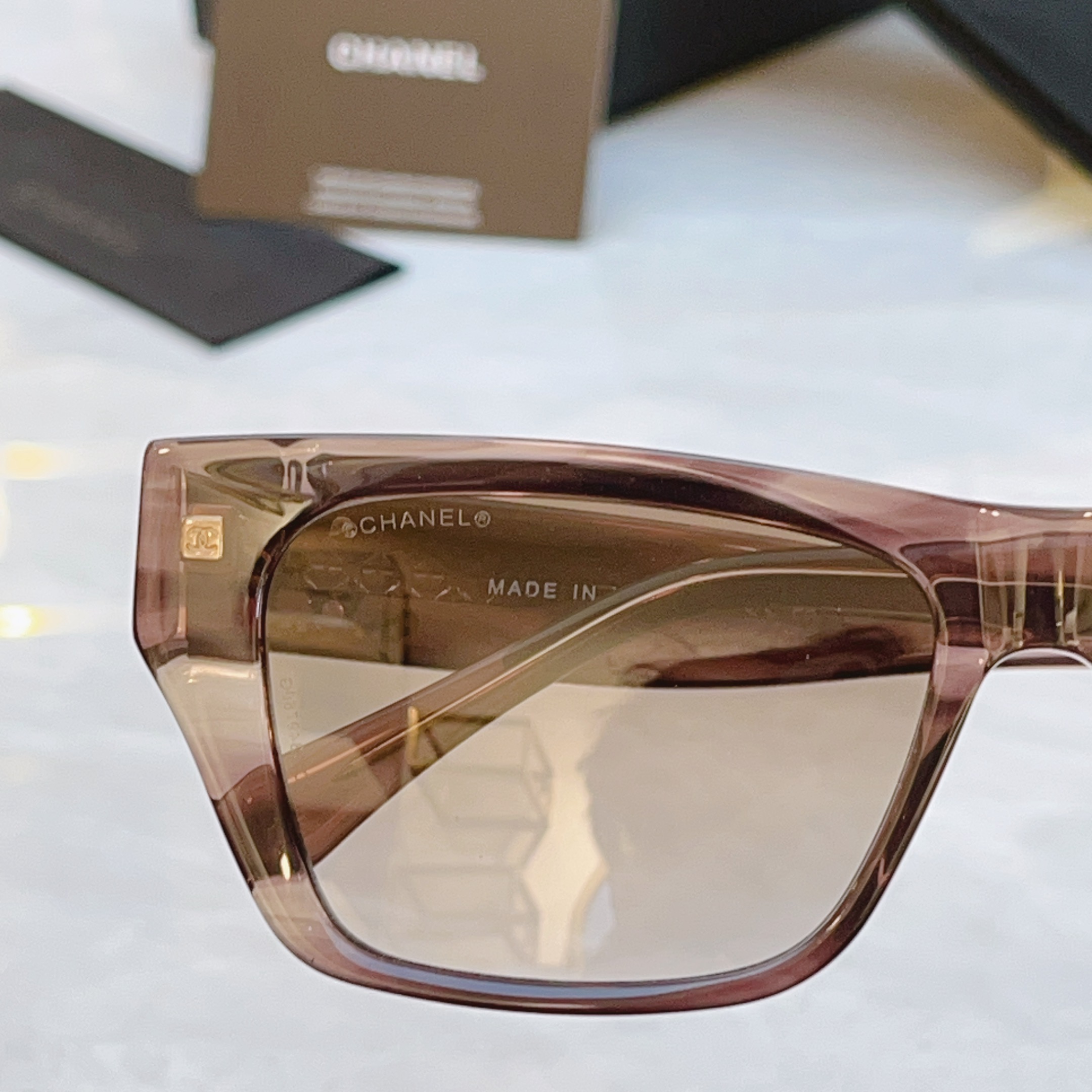 ，【CHANE*】香奈儿新款太阳镜🕶️，MODEL：CH3495，SIZE：55口17-145