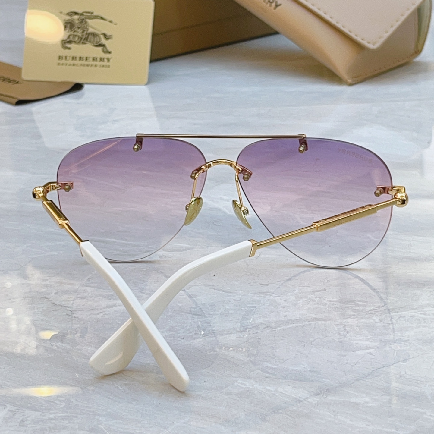 ，【BURBERR*】巴宝*莉新款光学架。MODEL：BE3151，SIZE：62口12-142