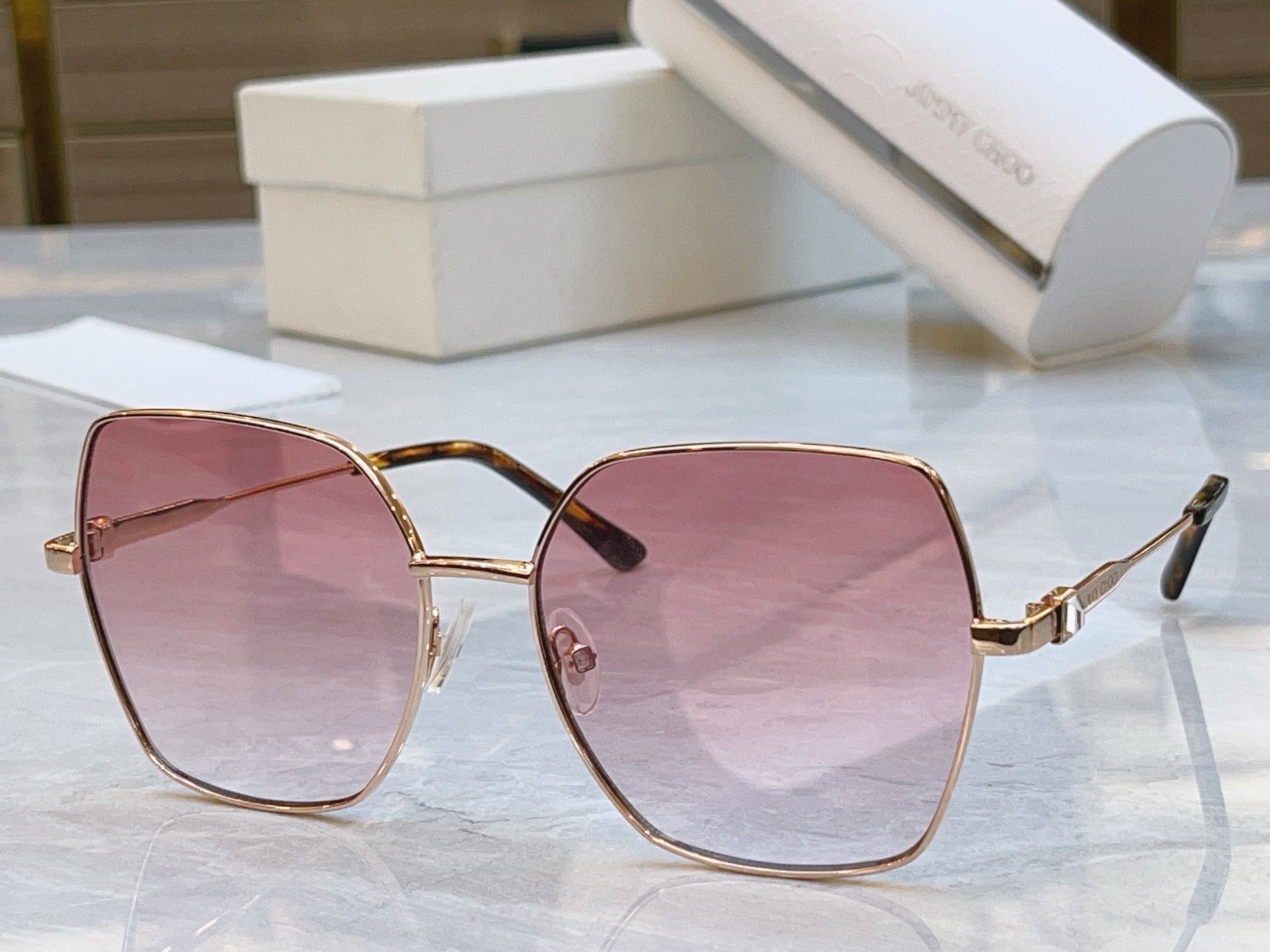 ，【JIMMY CHO*】吉米*周新款太阳镜，MODEL：JCREYES/S，SIZE：59口17-14