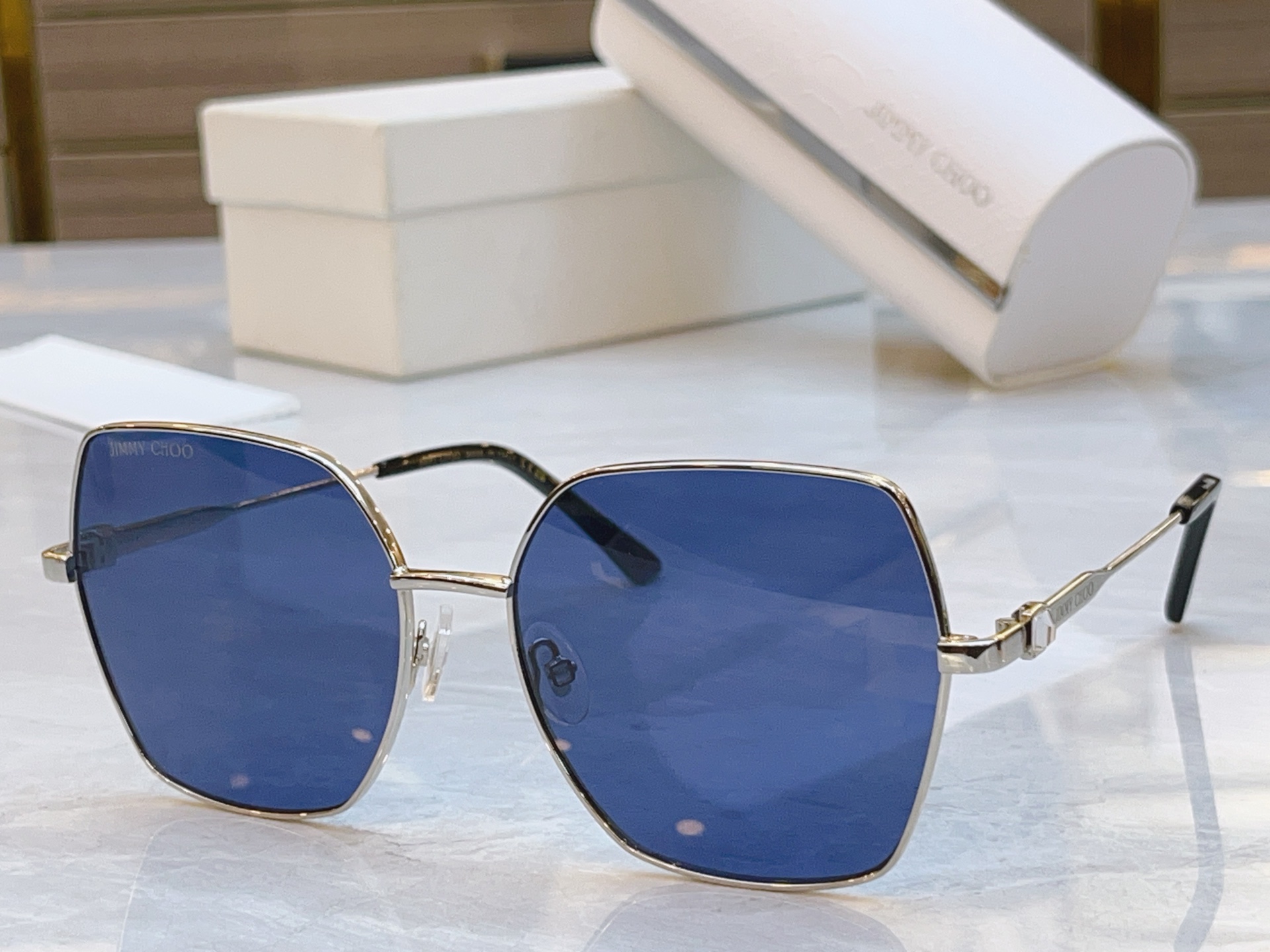 ，【JIMMY CHO*】吉米*周新款太阳镜，MODEL：JCREYES/S，SIZE：59口17-14