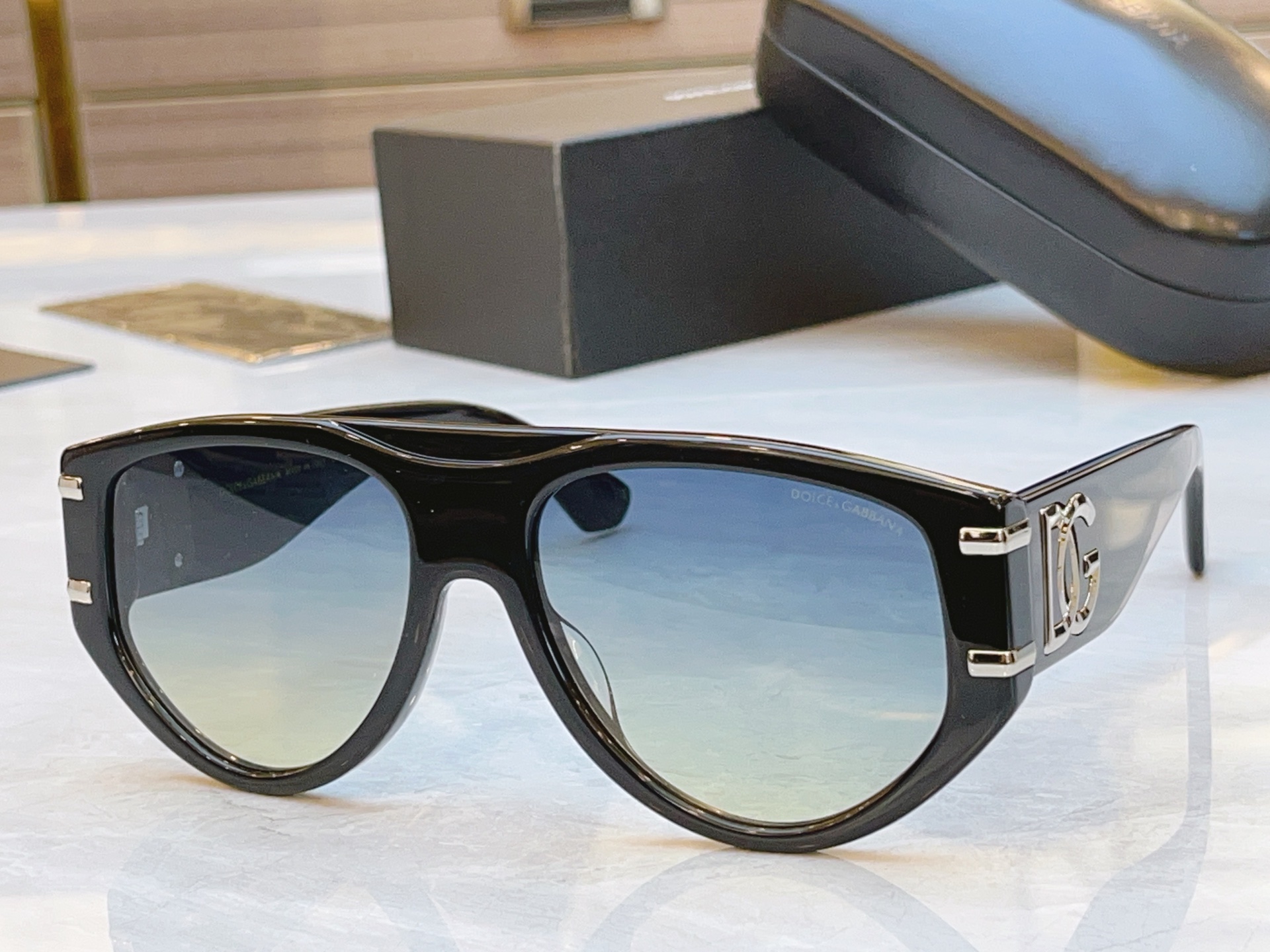 ，【DOLCE & GABBAN*】D*G新款太阳镜，MODEL：DG4499，SIZE：58口18-1