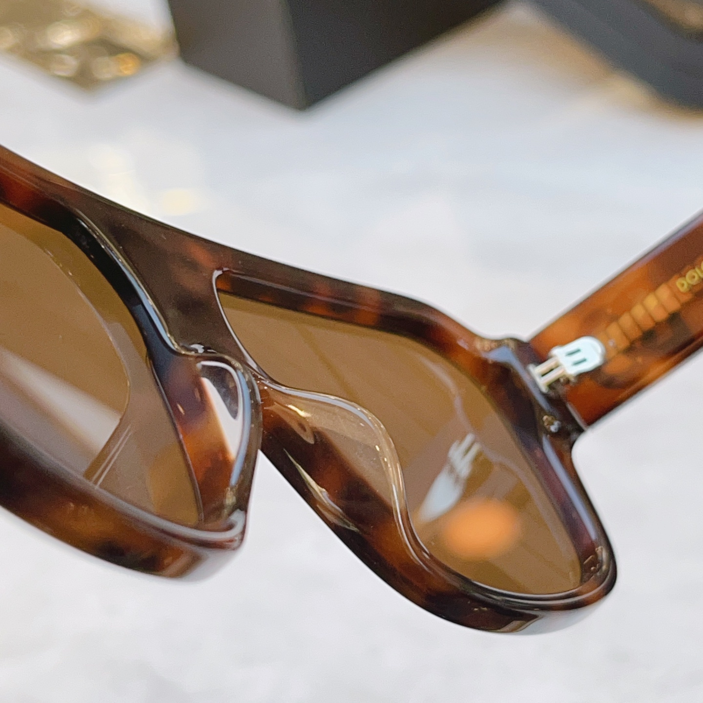 ，【DOLCE & GABBAN*】D*G新款太阳镜，MODEL：DG4507，SIZE：56口16-1