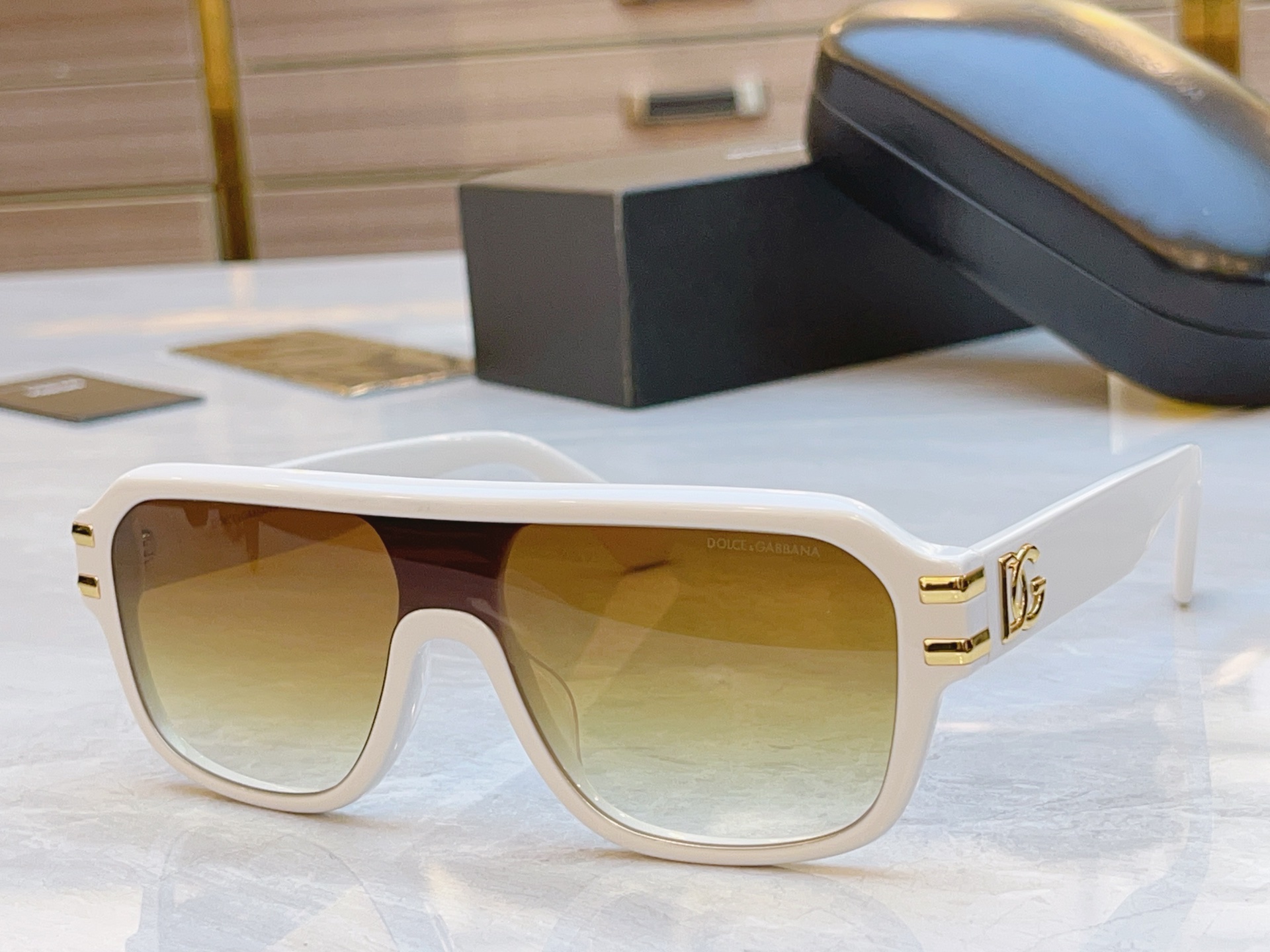 ，【DOLCE & GABBAN*】D*G新款太阳镜，MODEL：DG4507，SIZE：56口16-1