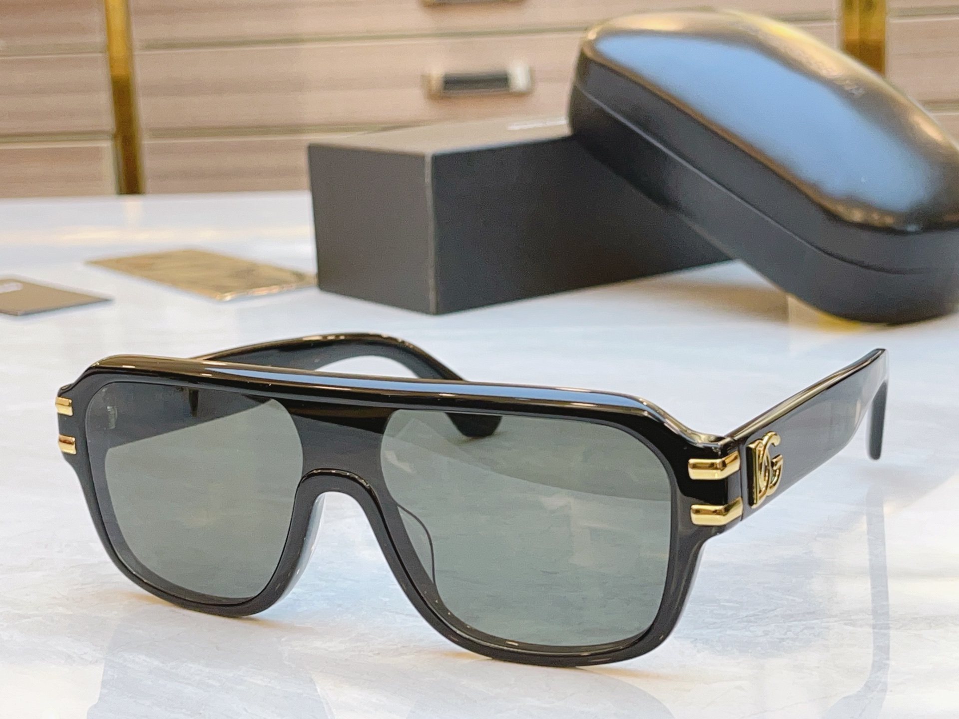 ，【DOLCE & GABBAN*】D*G新款太阳镜，MODEL：DG4507，SIZE：56口16-1