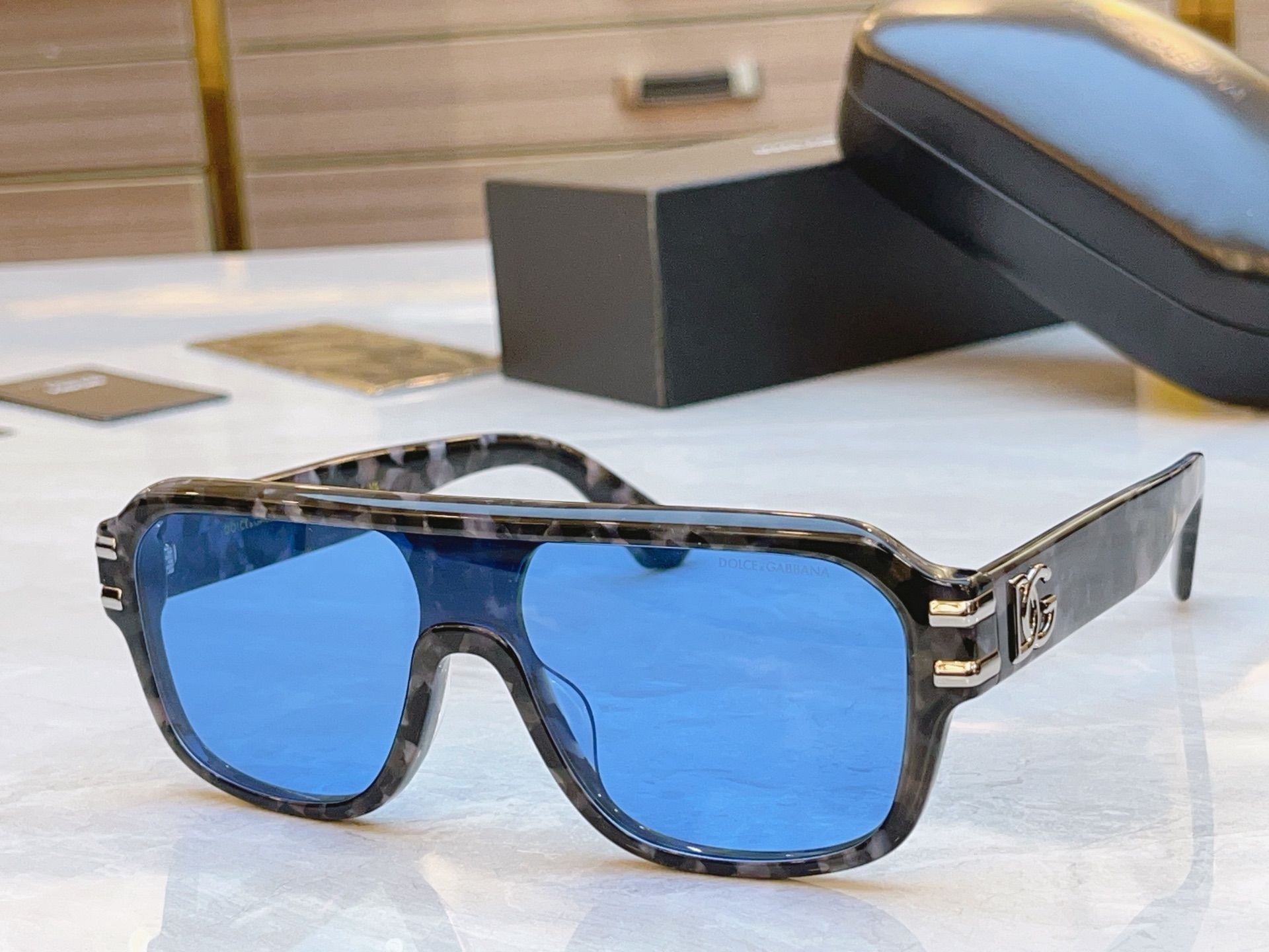 ，【DOLCE & GABBAN*】D*G新款太阳镜，MODEL：DG4507，SIZE：56口16-1