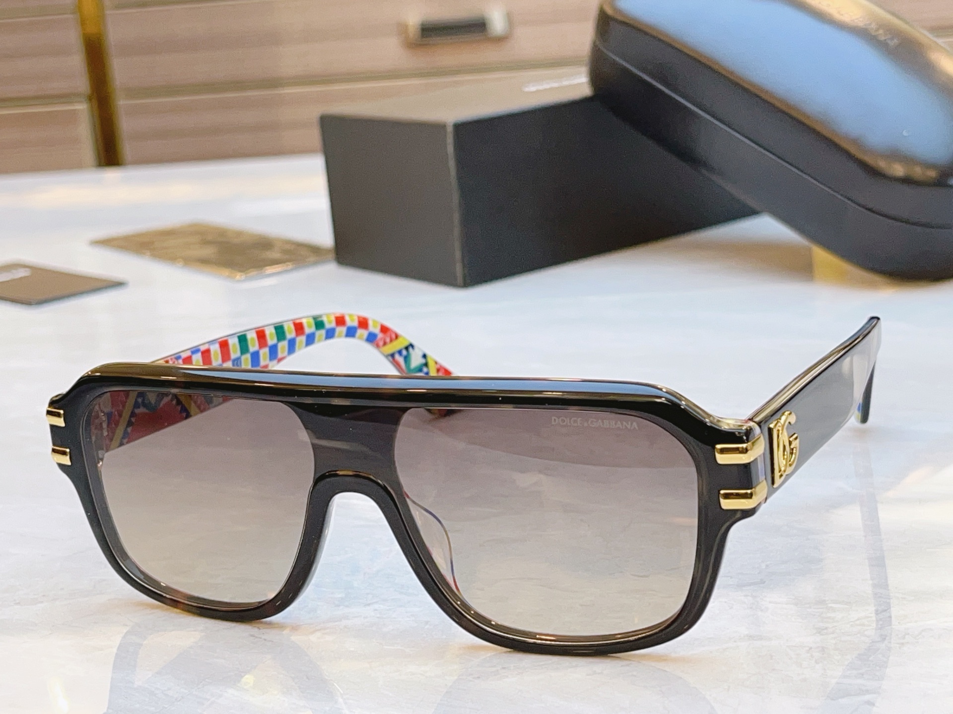 ，【DOLCE & GABBAN*】D*G新款太阳镜，MODEL：DG4507，SIZE：56口16-1