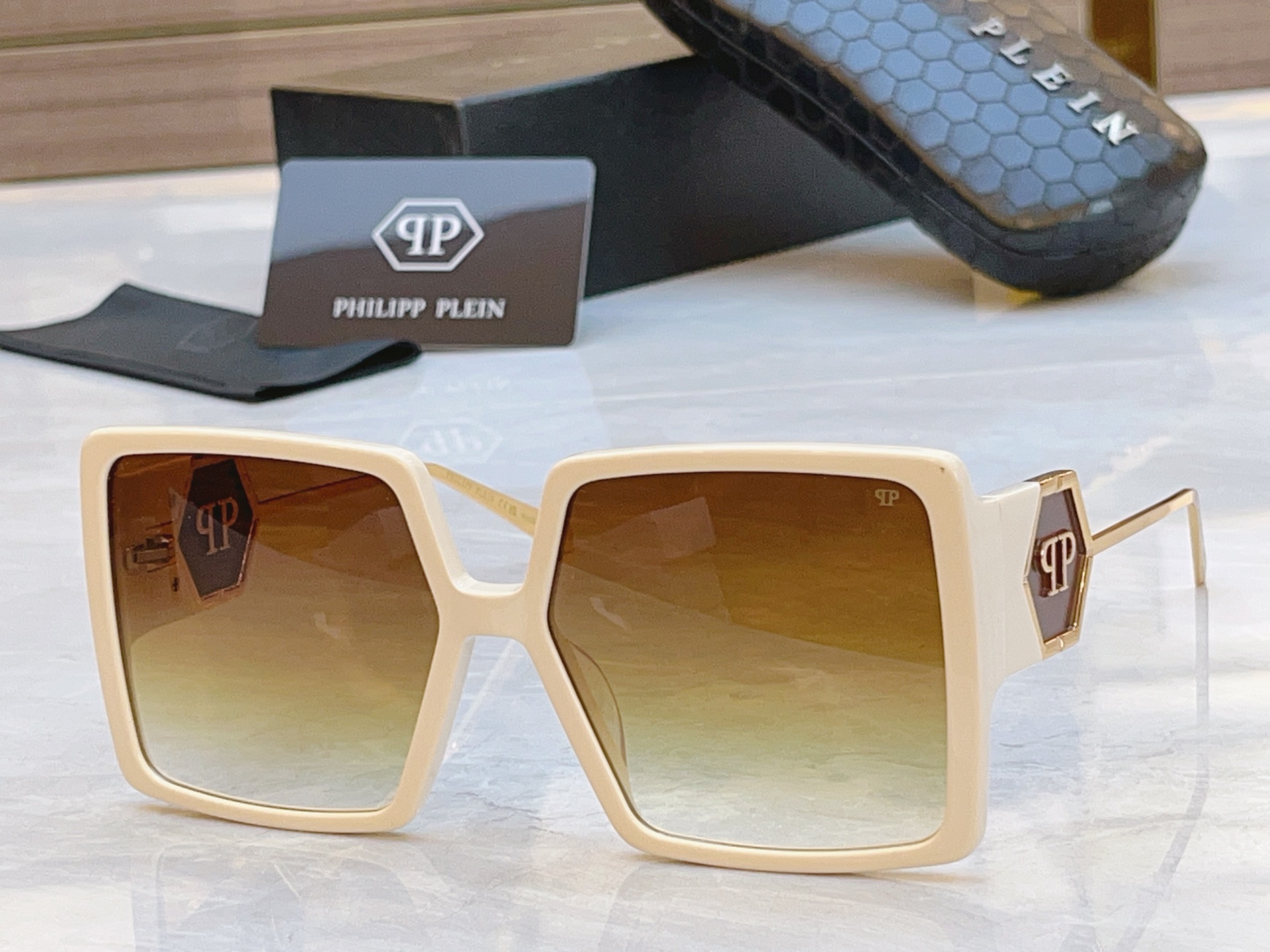 ，【PhiliPPPlei*】新款太阳镜，Mod：SPM，Size：60口16-140