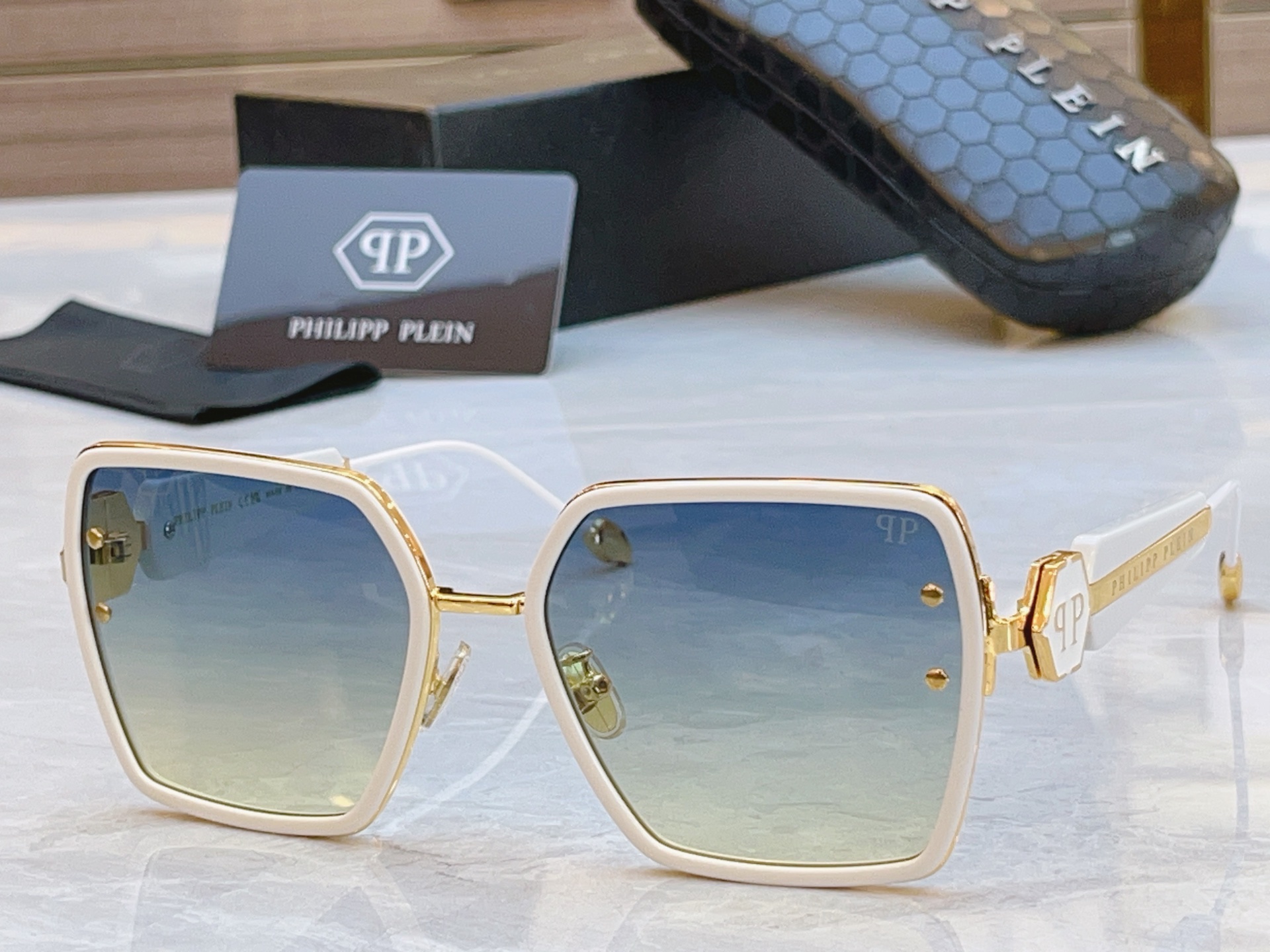 ，【PhiliPPPlei*】新款太阳镜，Mod：SPV，Size：59口17-142