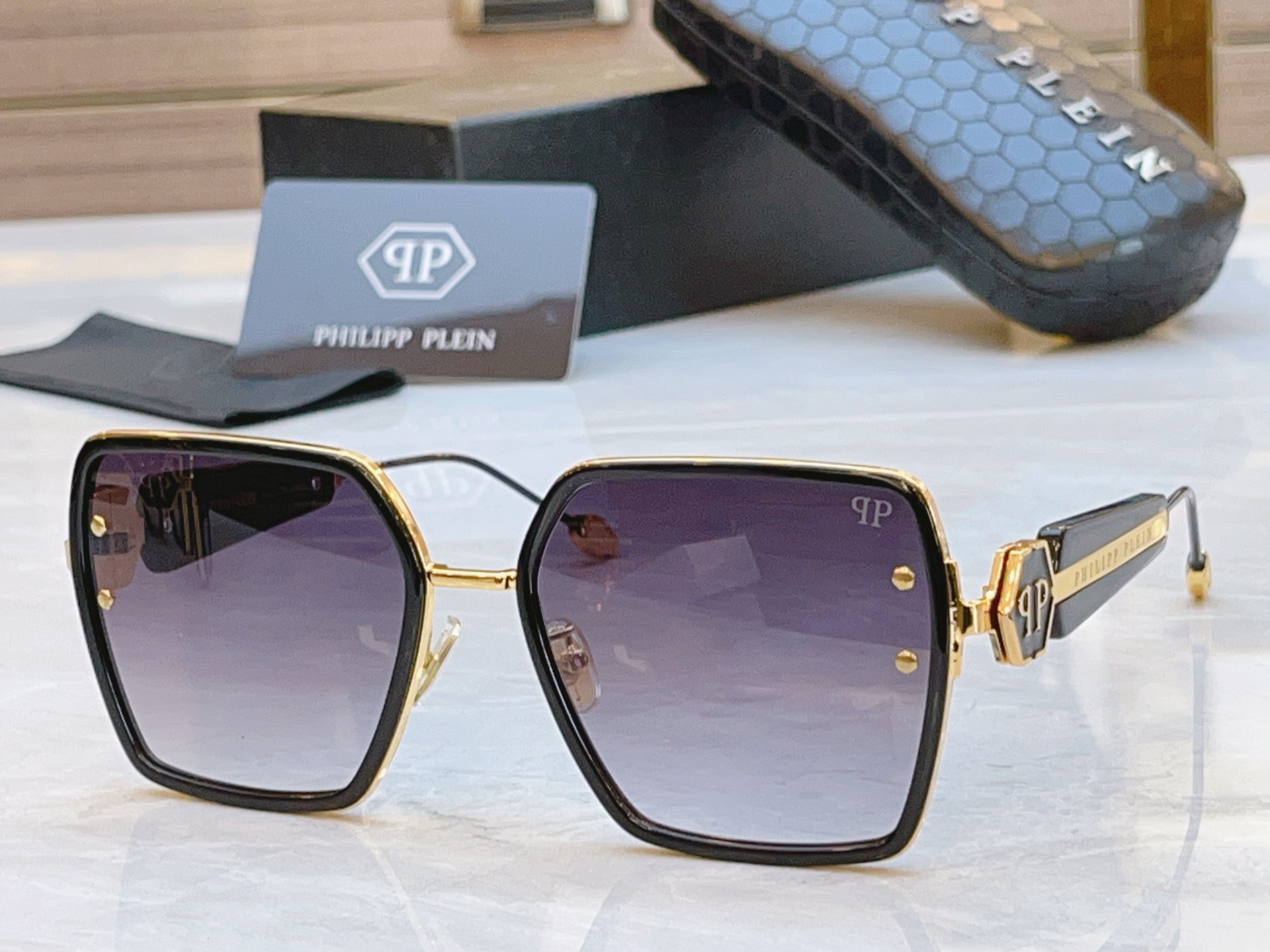 ，【PhiliPPPlei*】新款太阳镜，Mod：SPV，Size：59口17-142