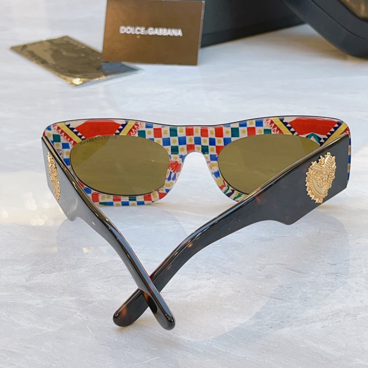 ，【DOLCE & GABBAN*】D*G新款太阳镜，MODEL：DG6679，SIZE：53口22-1