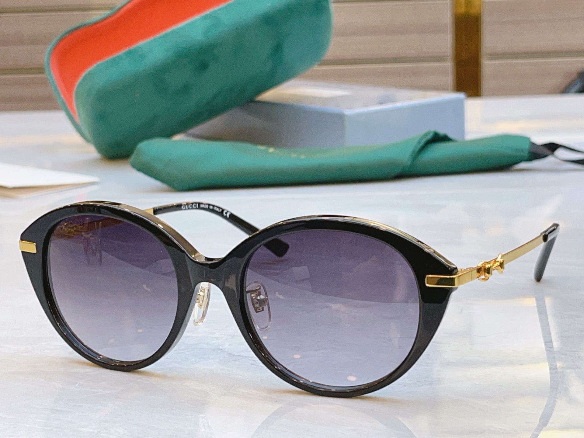 ，【GUCC*】古*驰新款太阳镜🕶️，MODEL：GG2056SA，SIZE：53口20-140