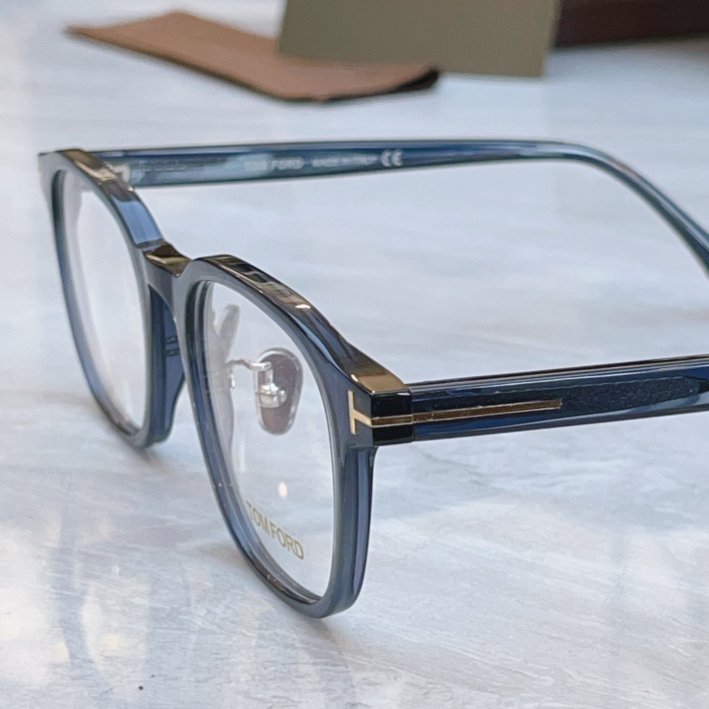 ，【TOM FOR*】汤姆*福特新款眼镜架，MODEL：FT6012-K-B，SIZE：50口21-14