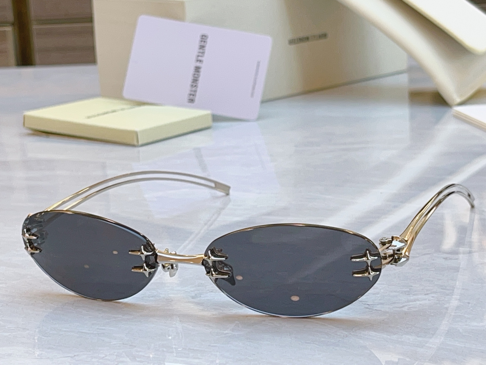 ，【GENTLE MONST*】GM新款太阳镜，MODEL：NODE，size：59口17-135