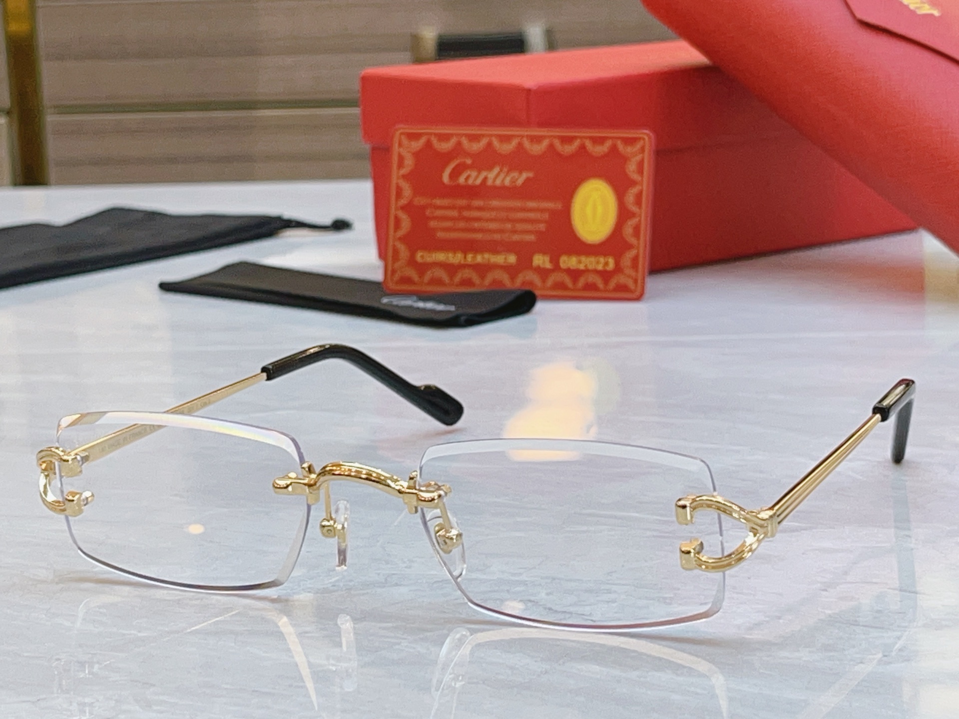 ，【CARTIE*】卡地*亚新款太阳镜🕶️，Mod:CT0550S，Size:55口17-140