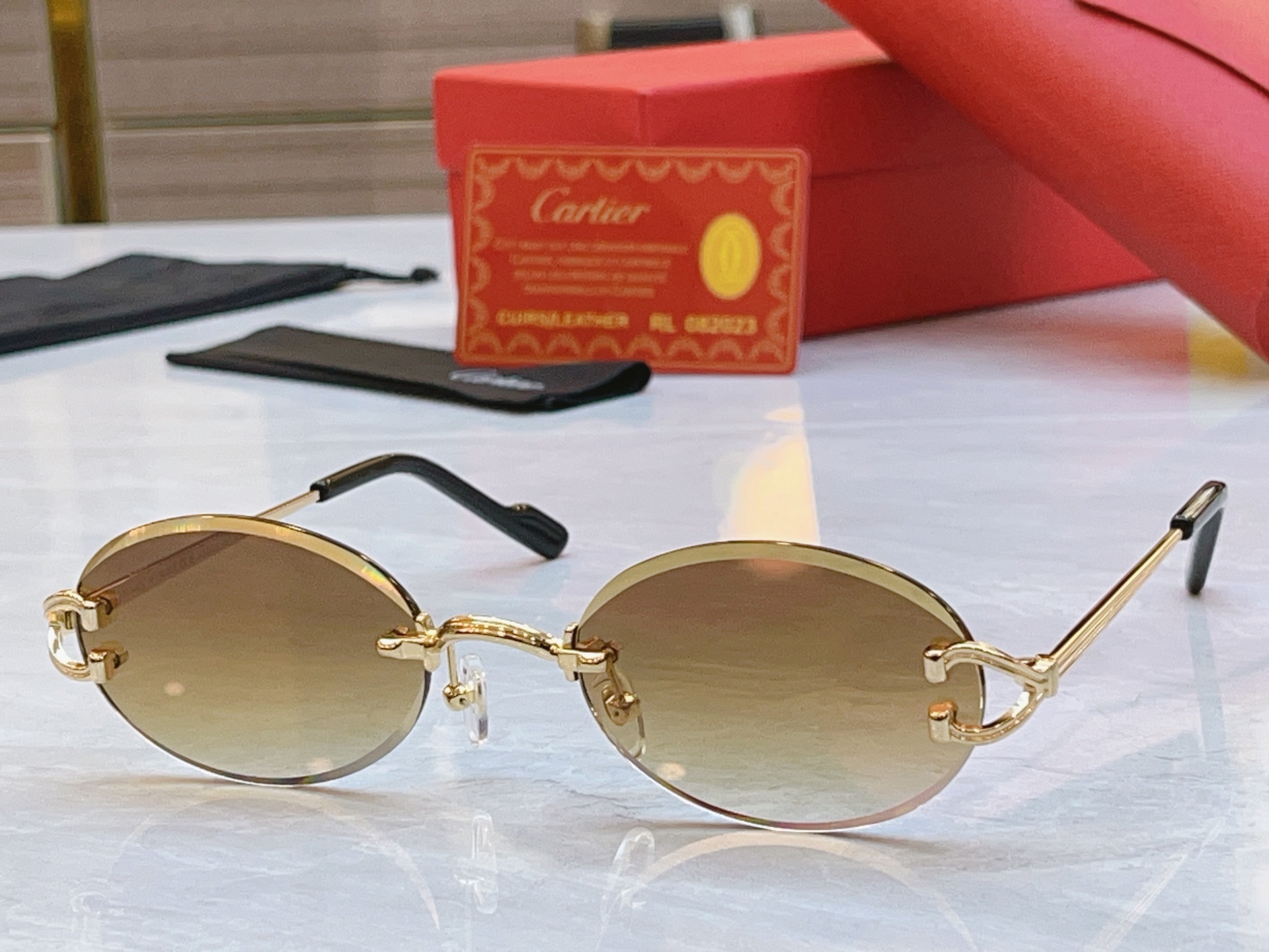 ，【CARTIE*】卡地*亚新款太阳镜🕶️，Mod:CT0551S，Size:55口18-140