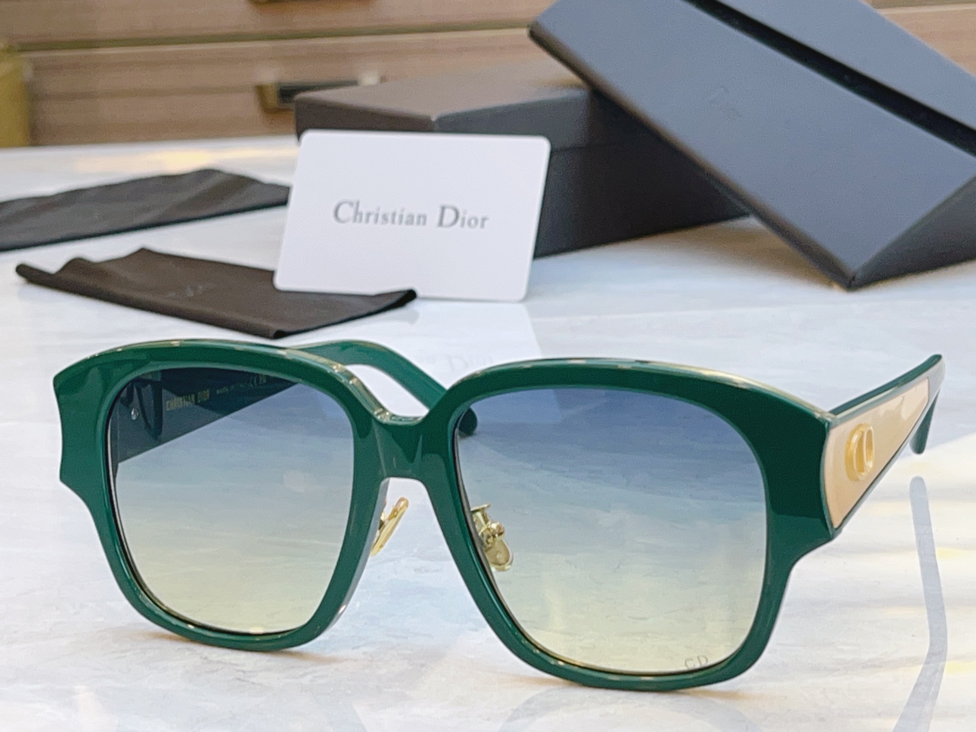 NO:553576,, [DIO*] Dior new sunglasses, MODELDior Glow S2F, SIZE56 mouth 18-147 glasses sunglasses, glasses, dior19860909,【DIO*】迪*奥新款太阳镜, MODELDior Glow S2F,SIZE56口18-147眼镜墨镜太阳镜,眼镜,dior,glasses