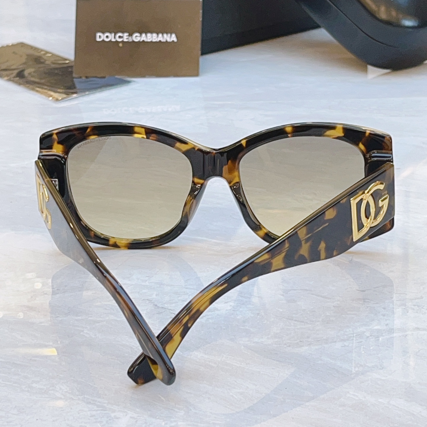 ，【DOLCE & GABBAN*】D*G新款太阳镜，MODEL：DG4501，SIZE：55口19-1