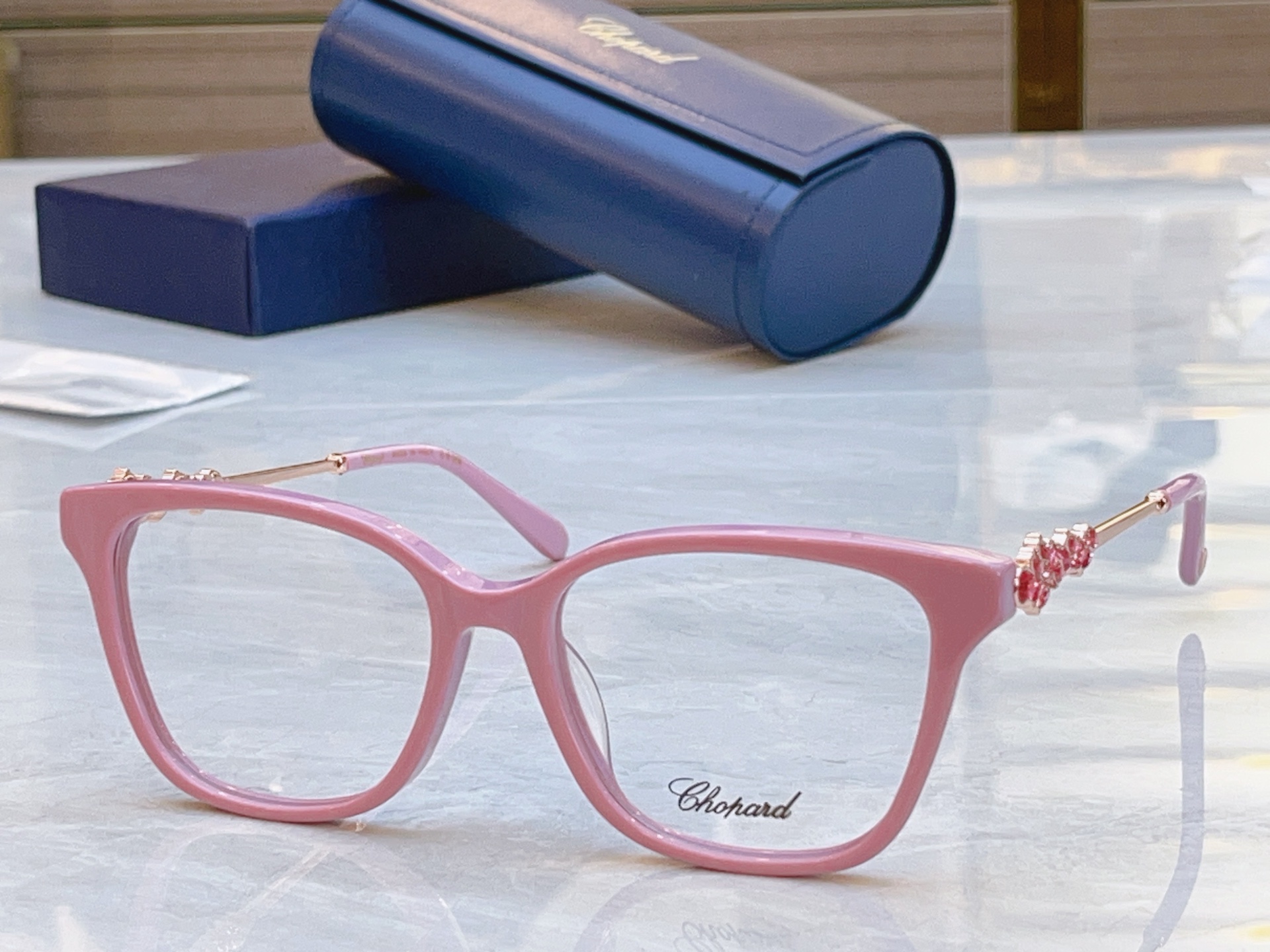 ，【ChoPar*】肖*邦新款太阳镜，MODEL：VCH361S，SIZE：54口17-142