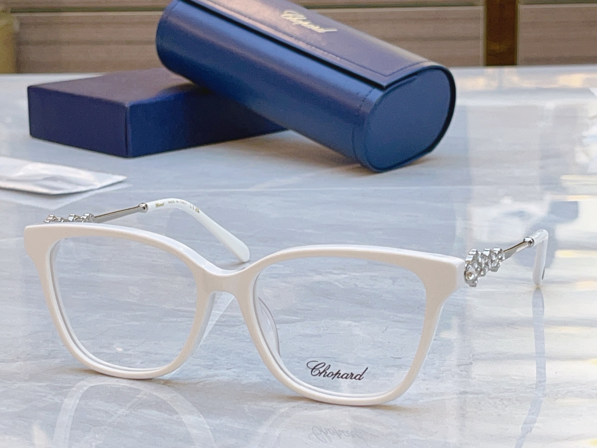 ，【ChoPar*】肖*邦新款太阳镜，MODEL：VCH361S，SIZE：54口17-142