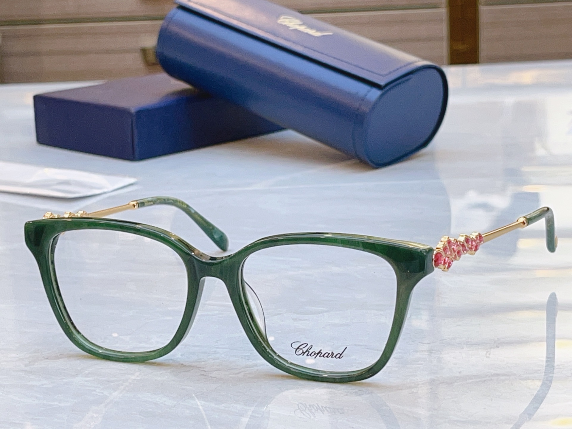 NO:553588,,【Chopar*】Chopard new sunglasses,MODELVCH361S,SIZE54 mouth 17-142 glasses sunglasses,glasses,chopard19860909,【Chopar*】肖*邦新款太阳镜,MODELVCH361S,SIZE54口17-142眼镜墨镜太阳镜,眼镜,chopard,glasses