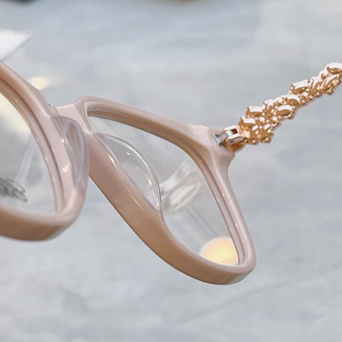 ，【ChoPar*】肖*邦新款太阳镜，MODEL：VCH361S，SIZE：54口17-142