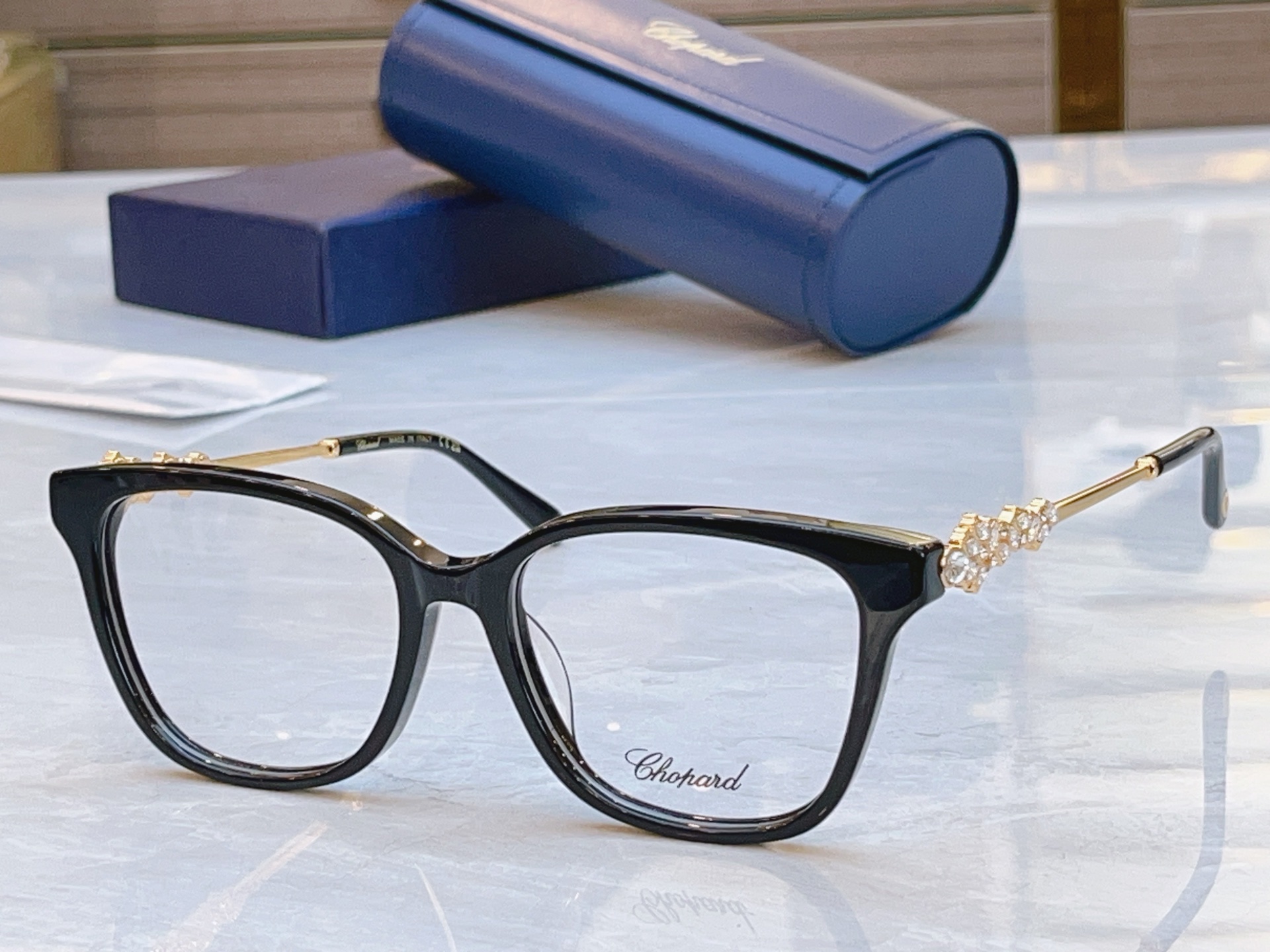 ，【ChoPar*】肖*邦新款太阳镜，MODEL：VCH361S，SIZE：54口17-142