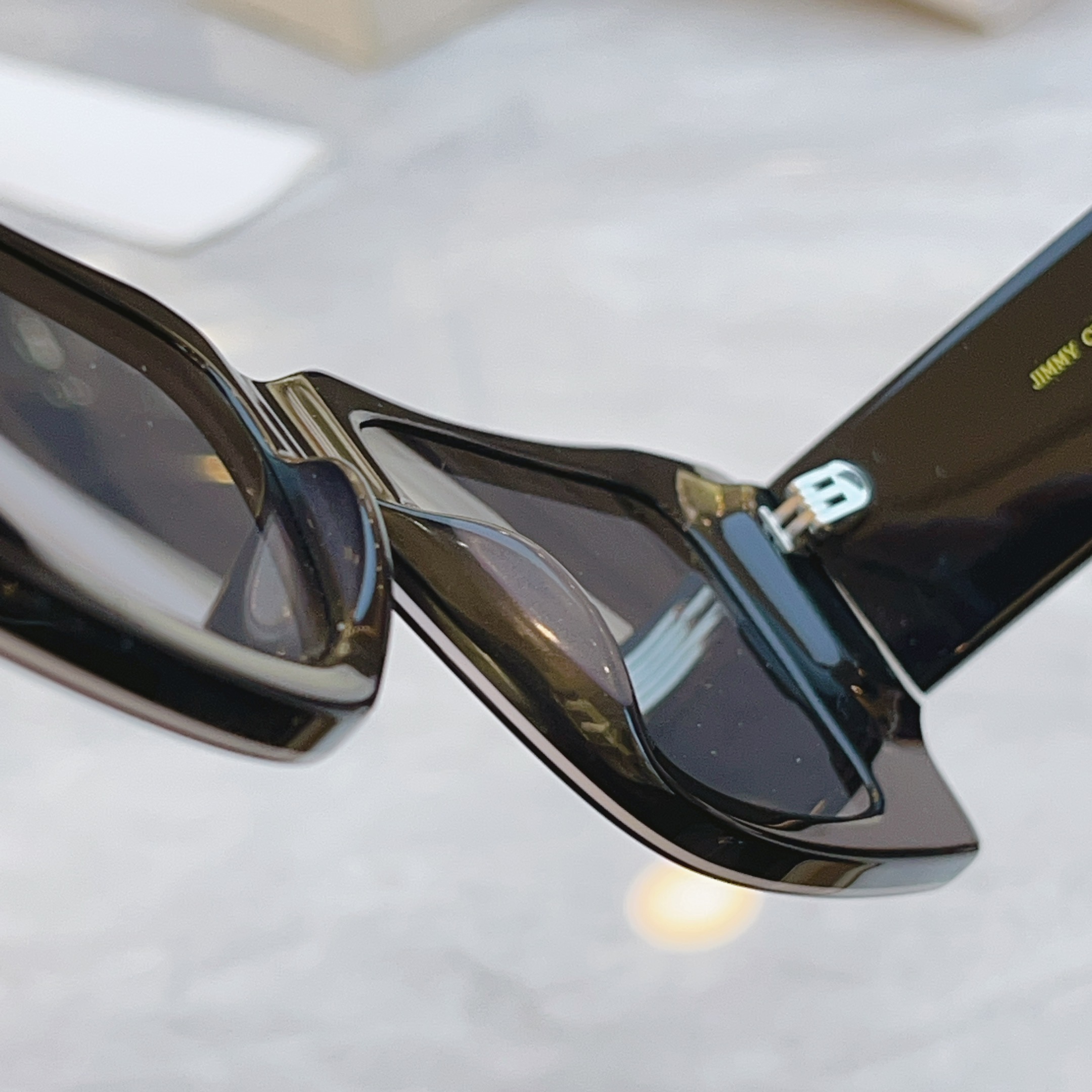 ，【JIMMY CHO*】吉米*周新款太阳镜，MODEL：JC5009，SIZE：52口17-142