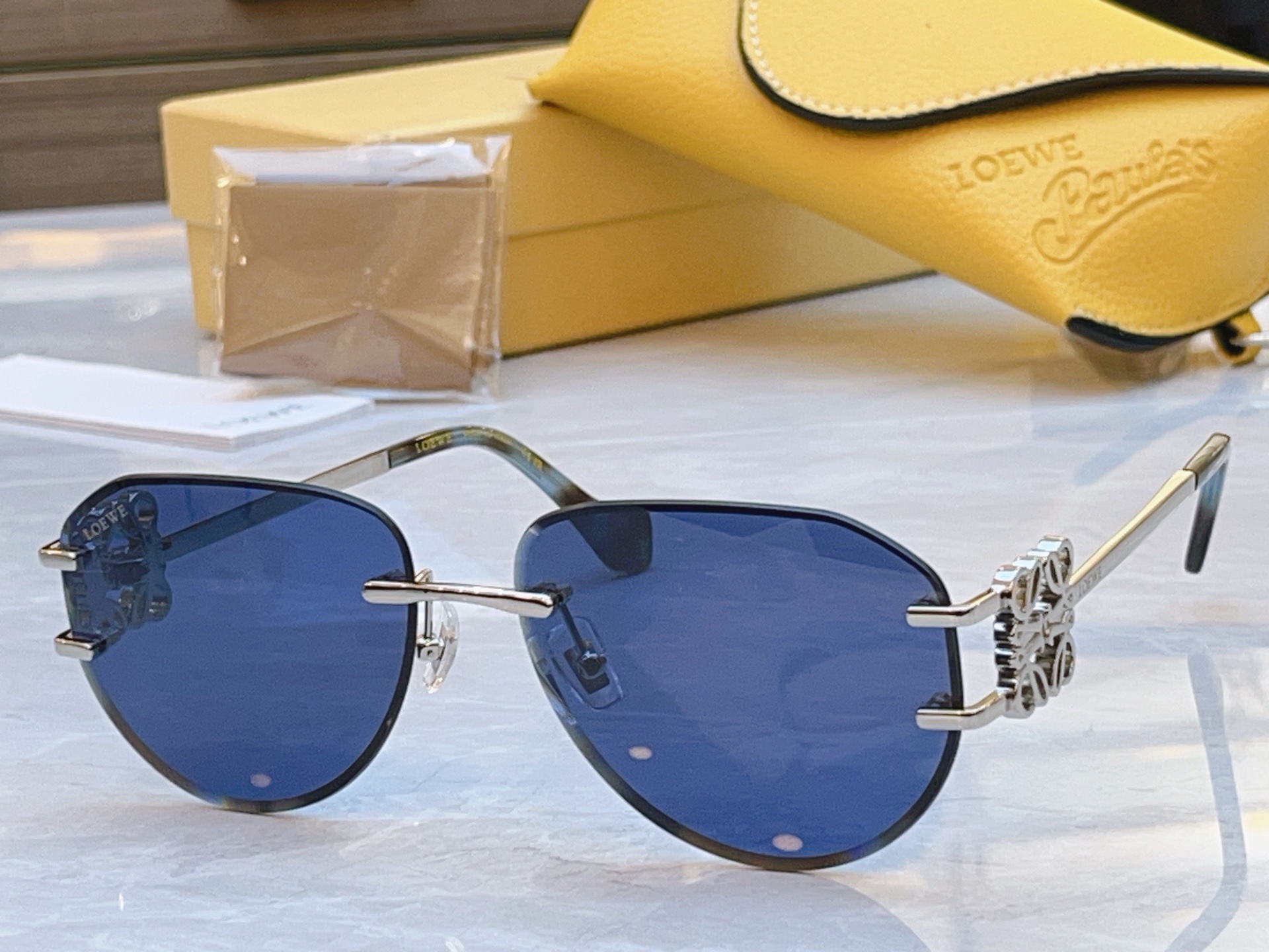 NO:553591,,【LOEW*】Loewe* new sunglasses, MODELLW5092S, SIZE62 mouth 16-glasses sunglasses, glasses, loewe, loewe19860909,【LOEW*】罗意*威新款太阳镜, MODELLW5092S,SIZE62口16-眼镜墨镜太阳镜,眼镜,loewe,loewe,glasses