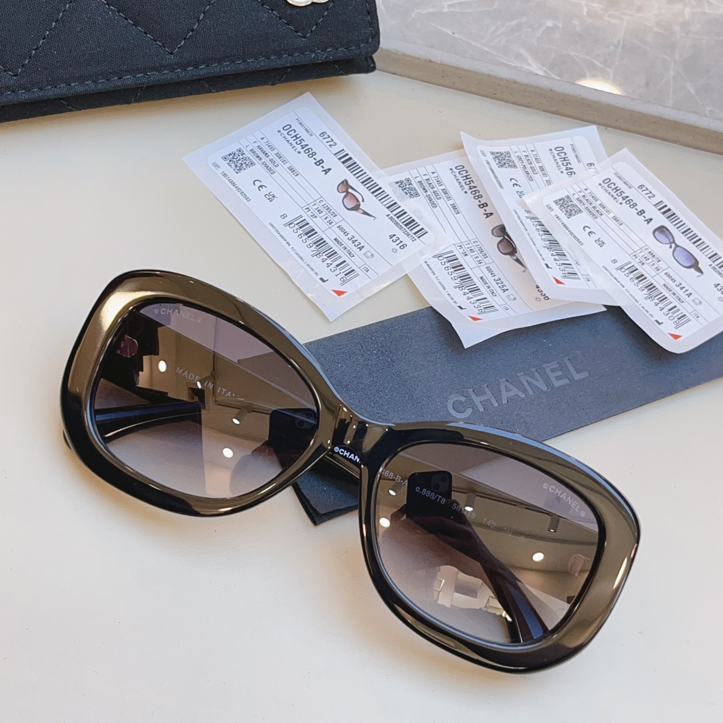 ，【CHAN*】香奈*儿新款太阳镜，高版本✨✨MODEL：CH5468-B-A，SIZE：56口18-1