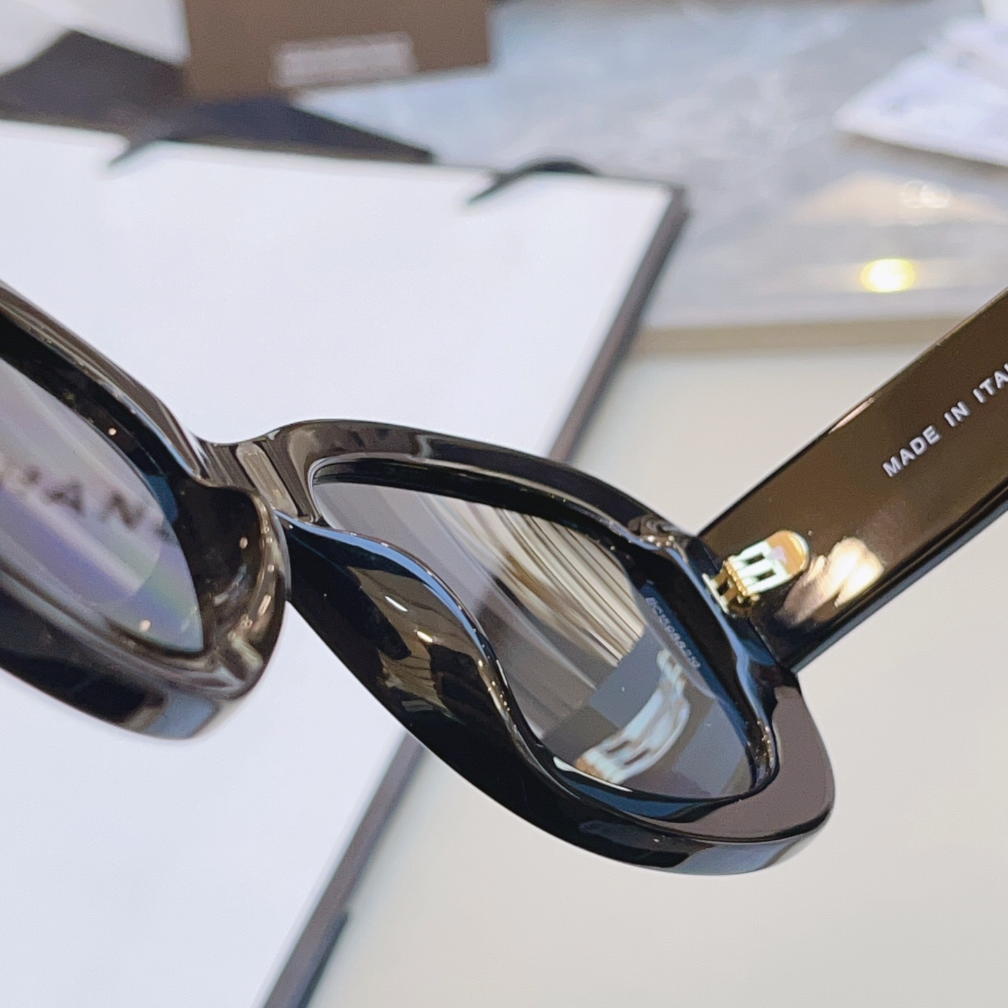 ，【CHAN*】香奈*儿新款太阳镜，高版本✨✨MODEL：CH5468-B-A，SIZE：56口18-1