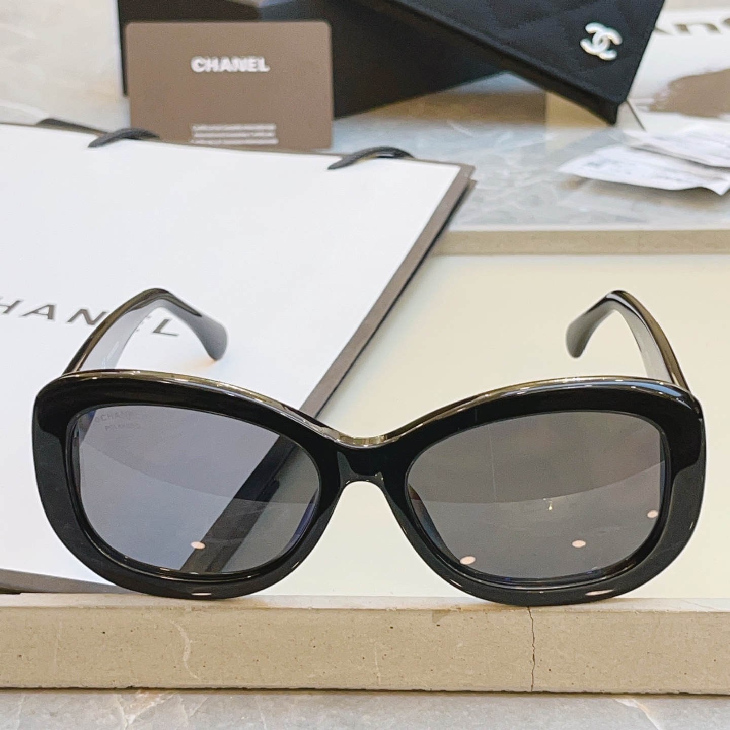 ，【CHAN*】香奈*儿新款太阳镜，高版本✨✨MODEL：CH5468-B-A，SIZE：56口18-1