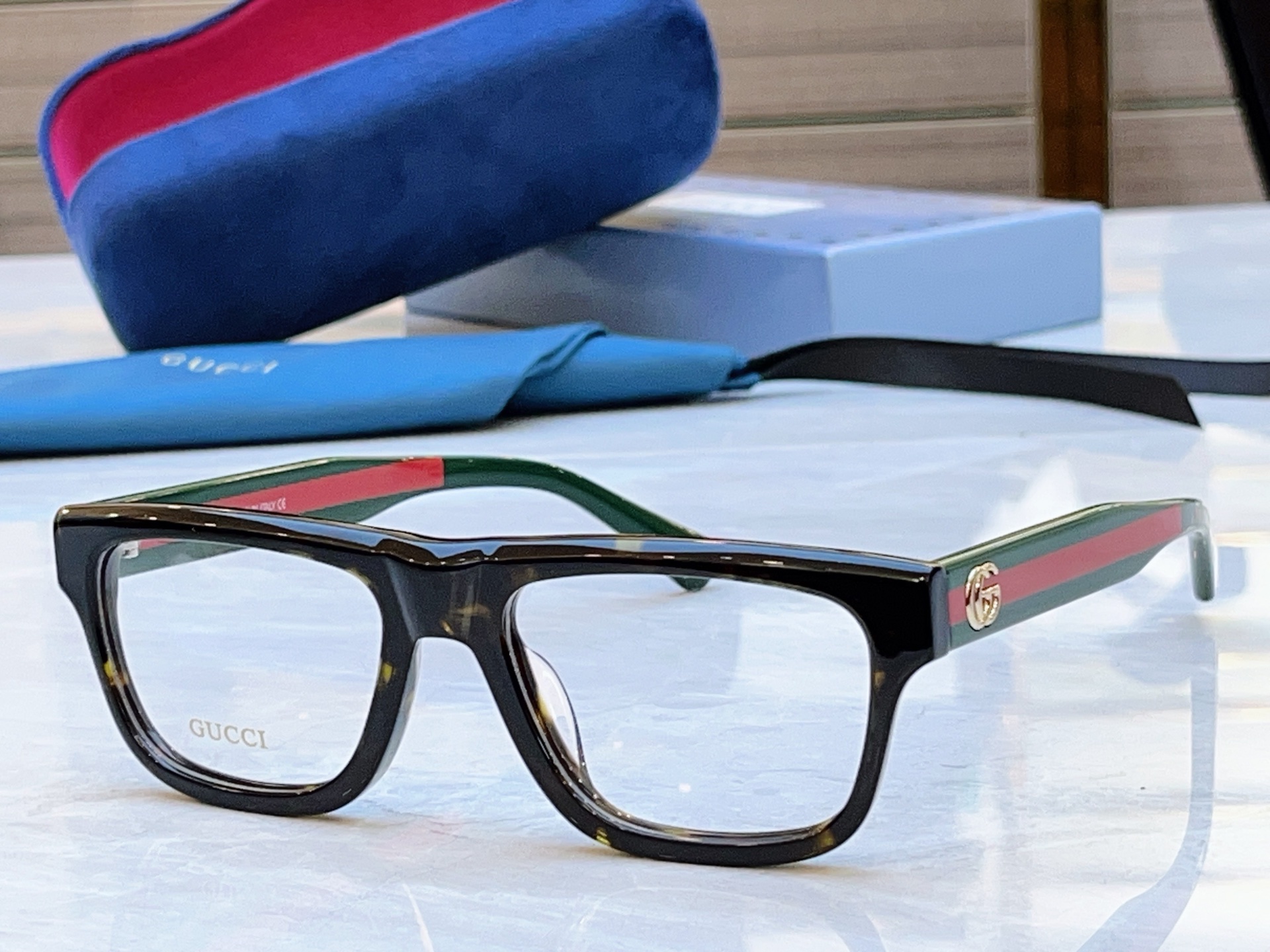 ，【GUCC*】古驰新款眼镜架，MODEL：GG1723S，SIZE:52口20-145