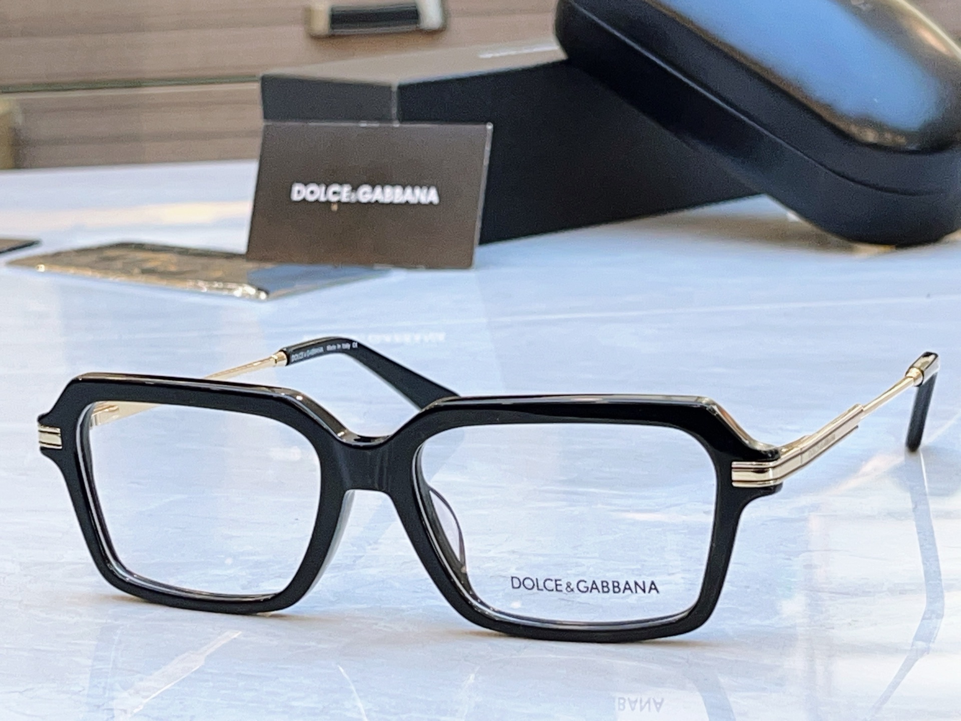 ，【DOLCE & GABBAN*】D*G新款太阳镜，MODEL：DG3401，SIZE：54口17-1