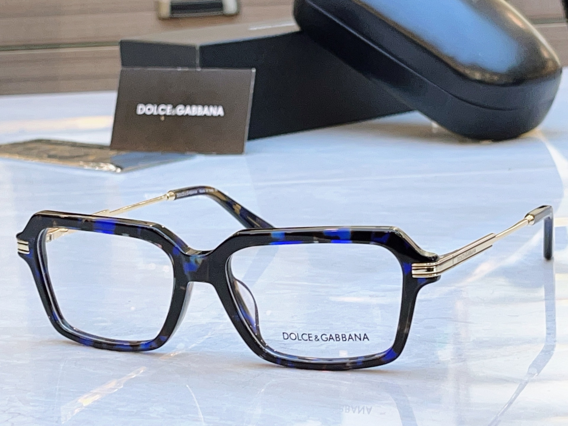 ，【DOLCE & GABBAN*】D*G新款太阳镜，MODEL：DG3401，SIZE：54口17-1