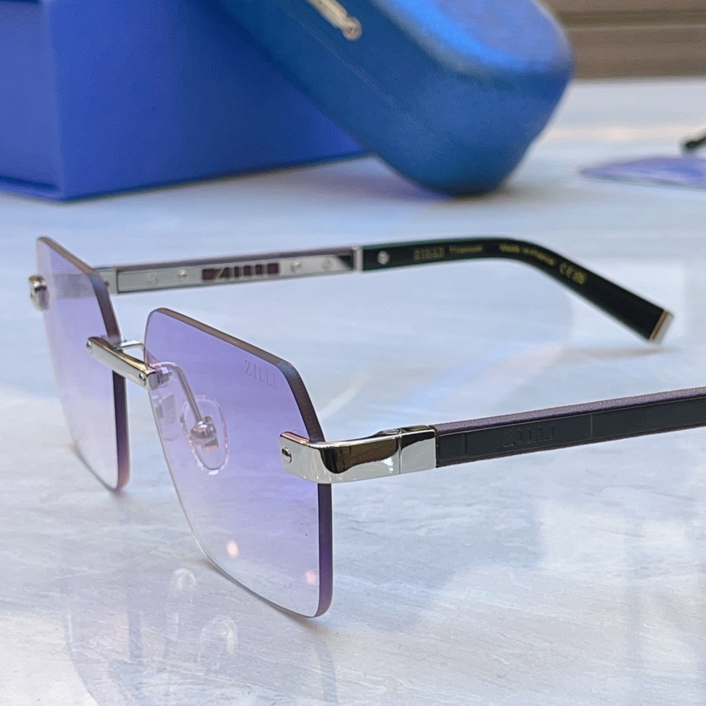 ，【ZEIZ*】蔡*司新款太阳镜，MODEL：ZI80134，SIZE：57口19-145