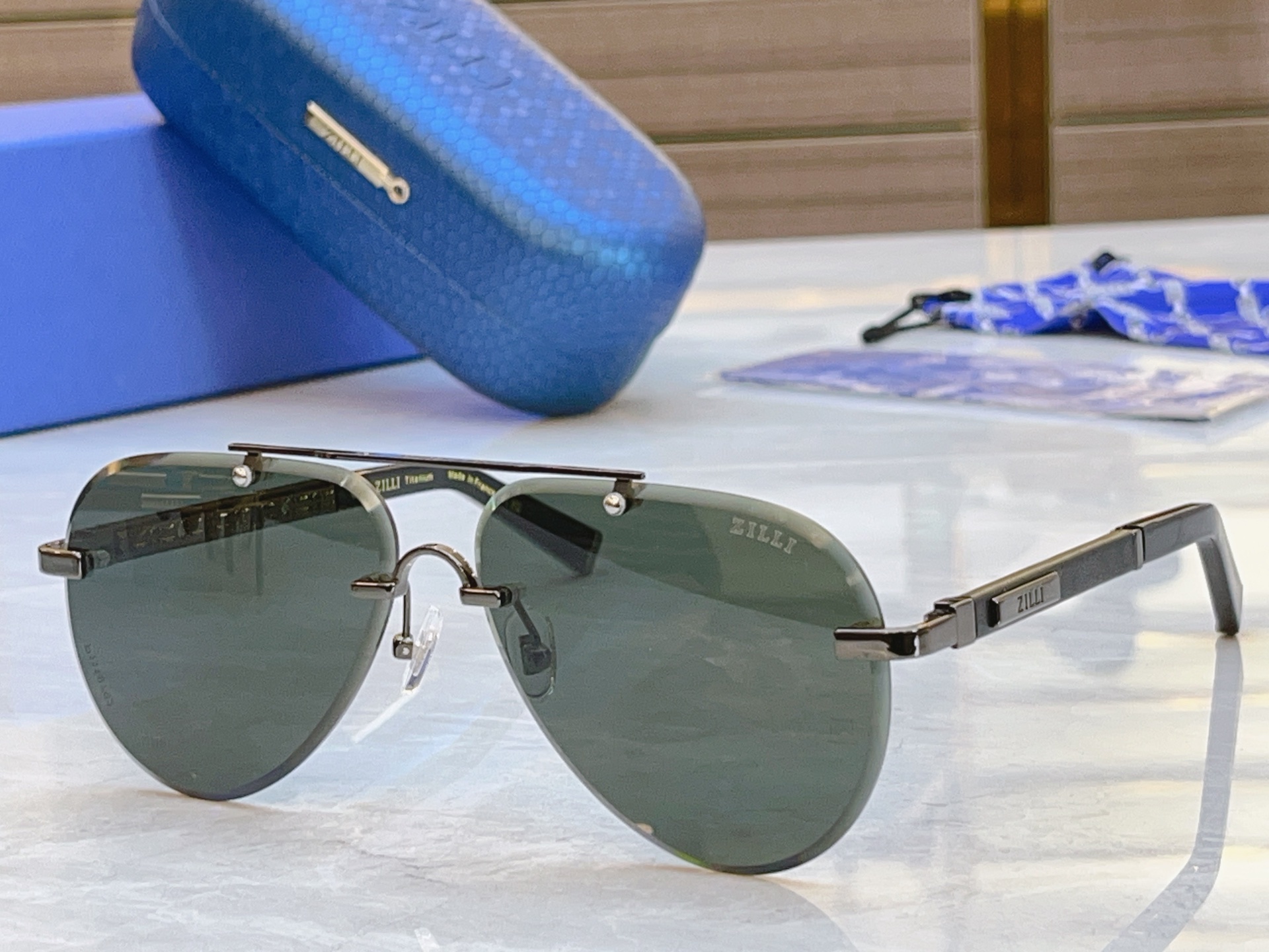 NO:554043,,【ZEIZ*】Cai*Si's new sunglasses,MODELZI80142,SIZE62 mouth 14-145 glasses sunglasses,glasses19860909,【ZEIZ*】蔡*司新款太阳镜,MODELZI80142,SIZE62口14-145眼镜墨镜太阳镜,眼镜,glasses