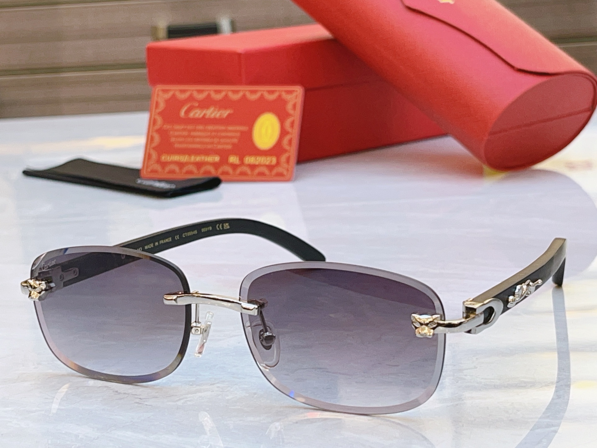 ，【CARTIE*】卡地*亚新款太阳镜，Mod:CT0554S，Size:60口17-143