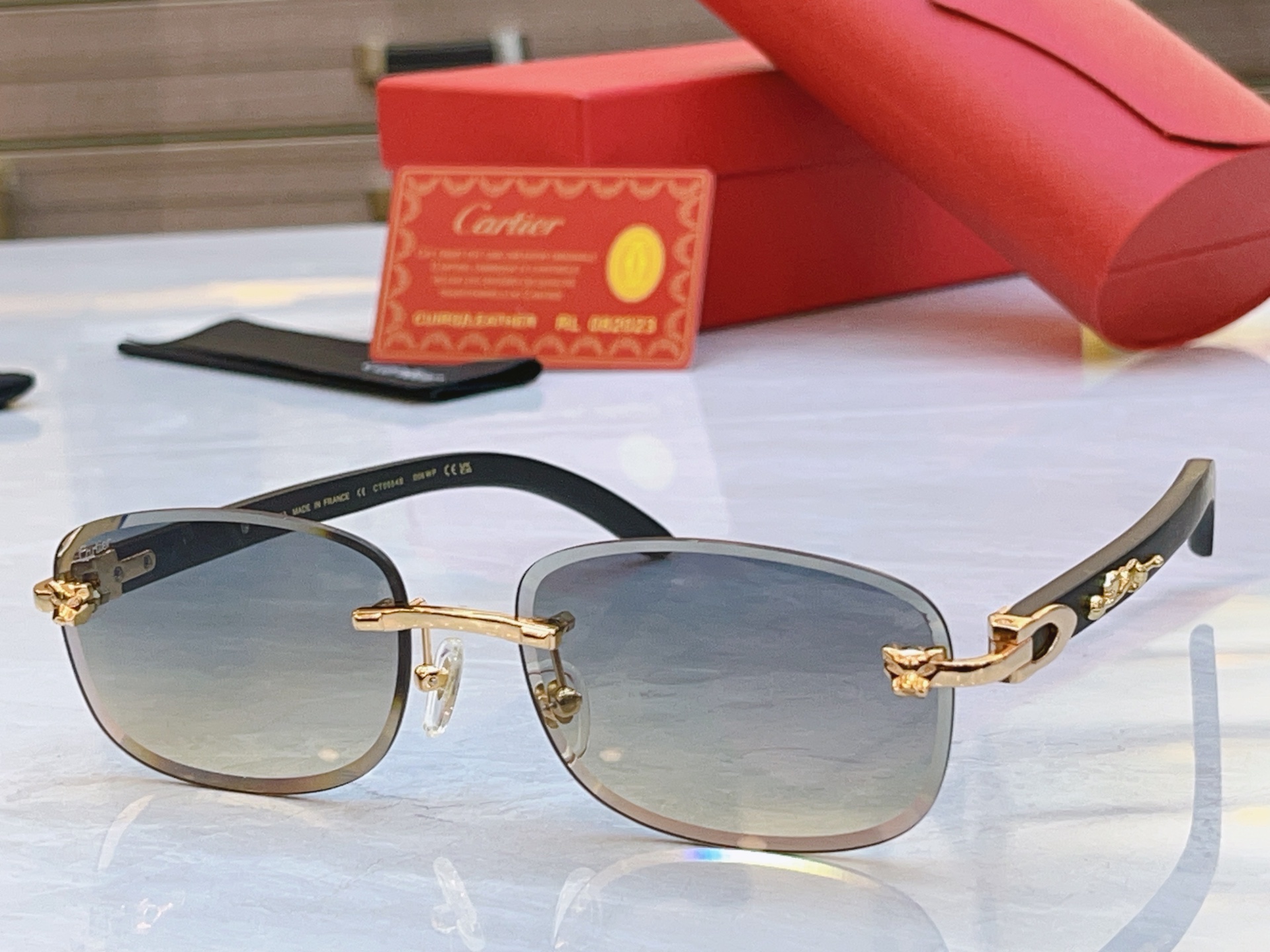 ，【CARTIE*】卡地*亚新款太阳镜，Mod:CT0554S，Size:60口17-143