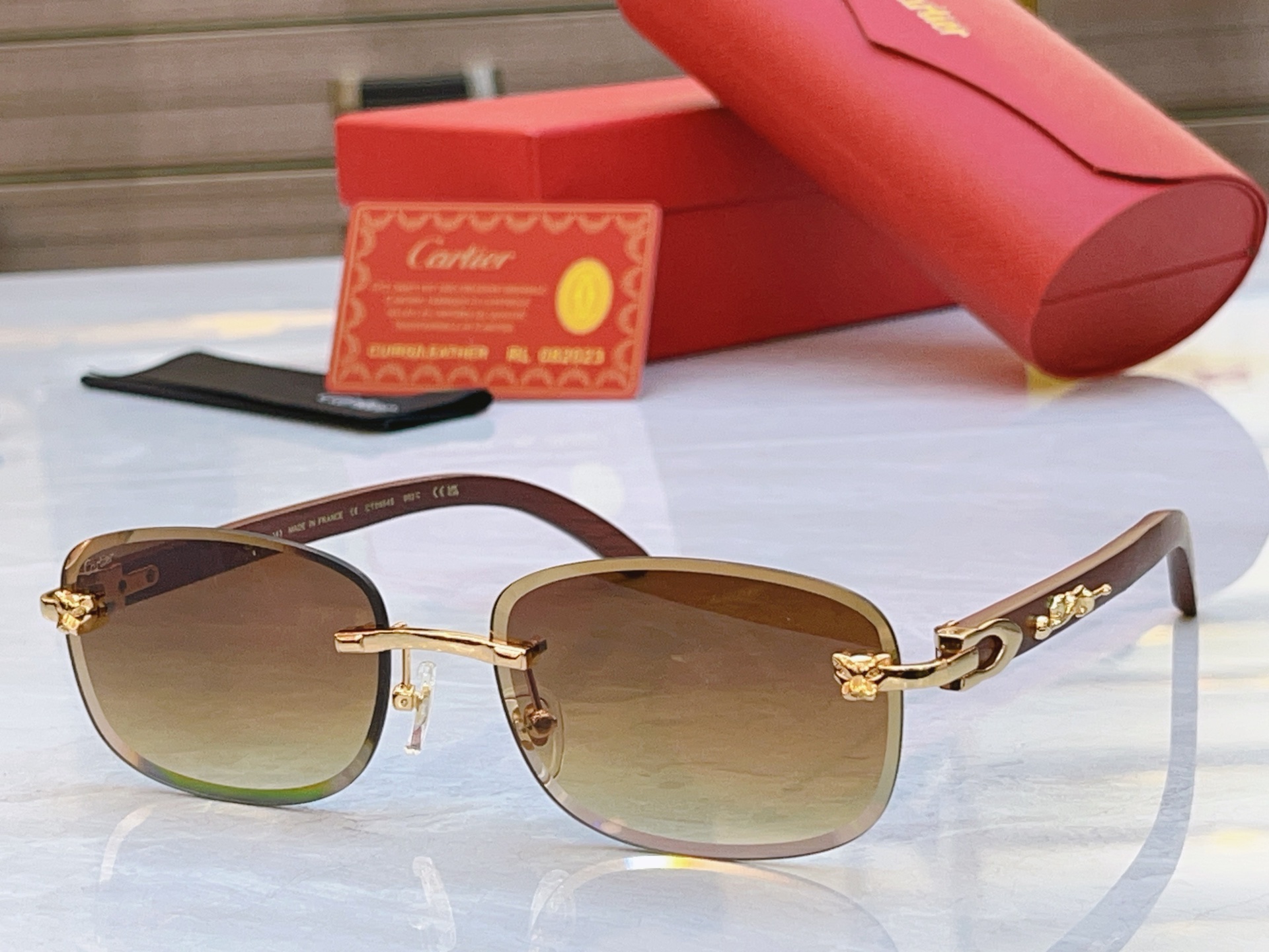 ，【CARTIE*】卡地*亚新款太阳镜，Mod:CT0554S，Size:60口17-143