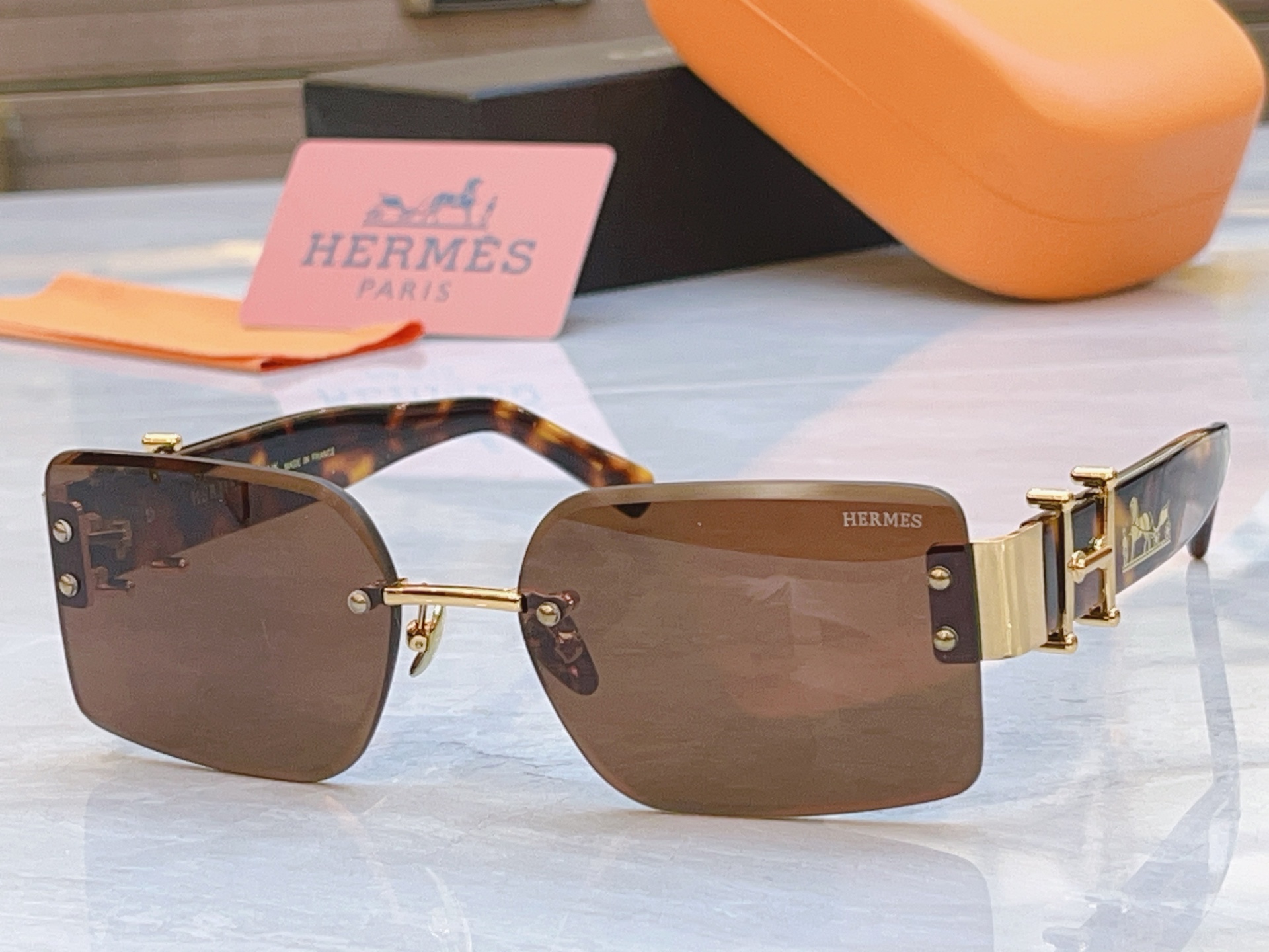 ，【HERME*】爱马*仕新款太阳镜🕶️，MODEL：9701，SIZE：59口17-142